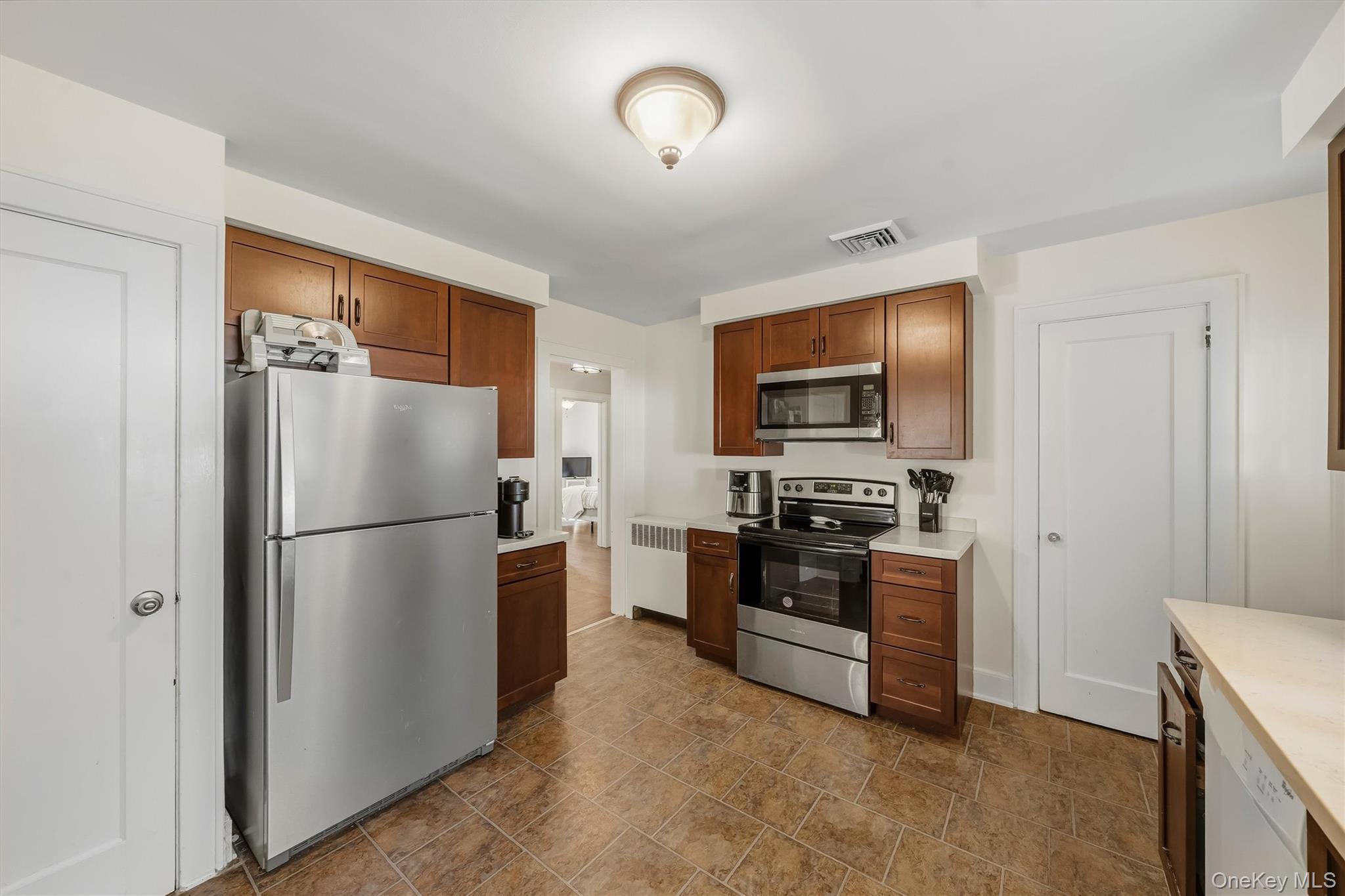140 Senior Street Property Photo 17
