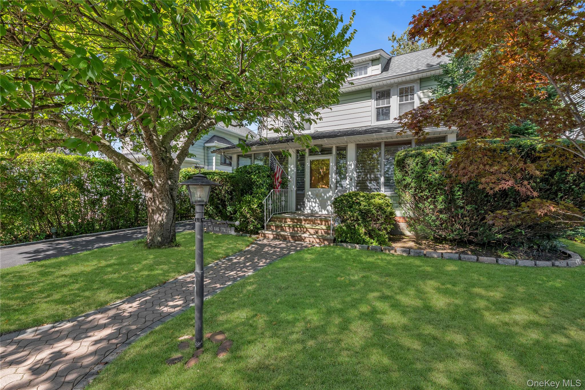 63 Oak Street Property Photo 1