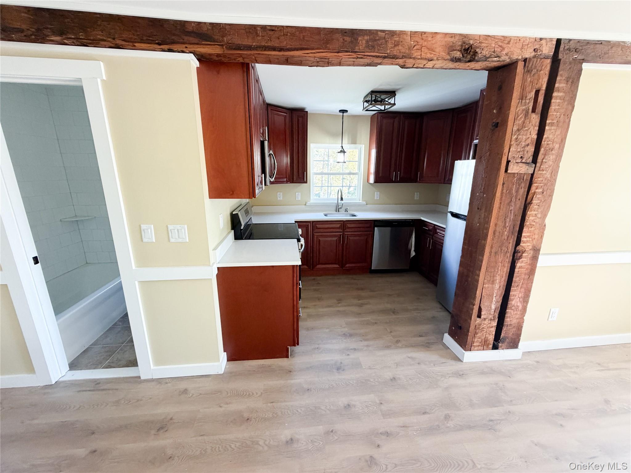 162 Rockland Road Property Photo 5