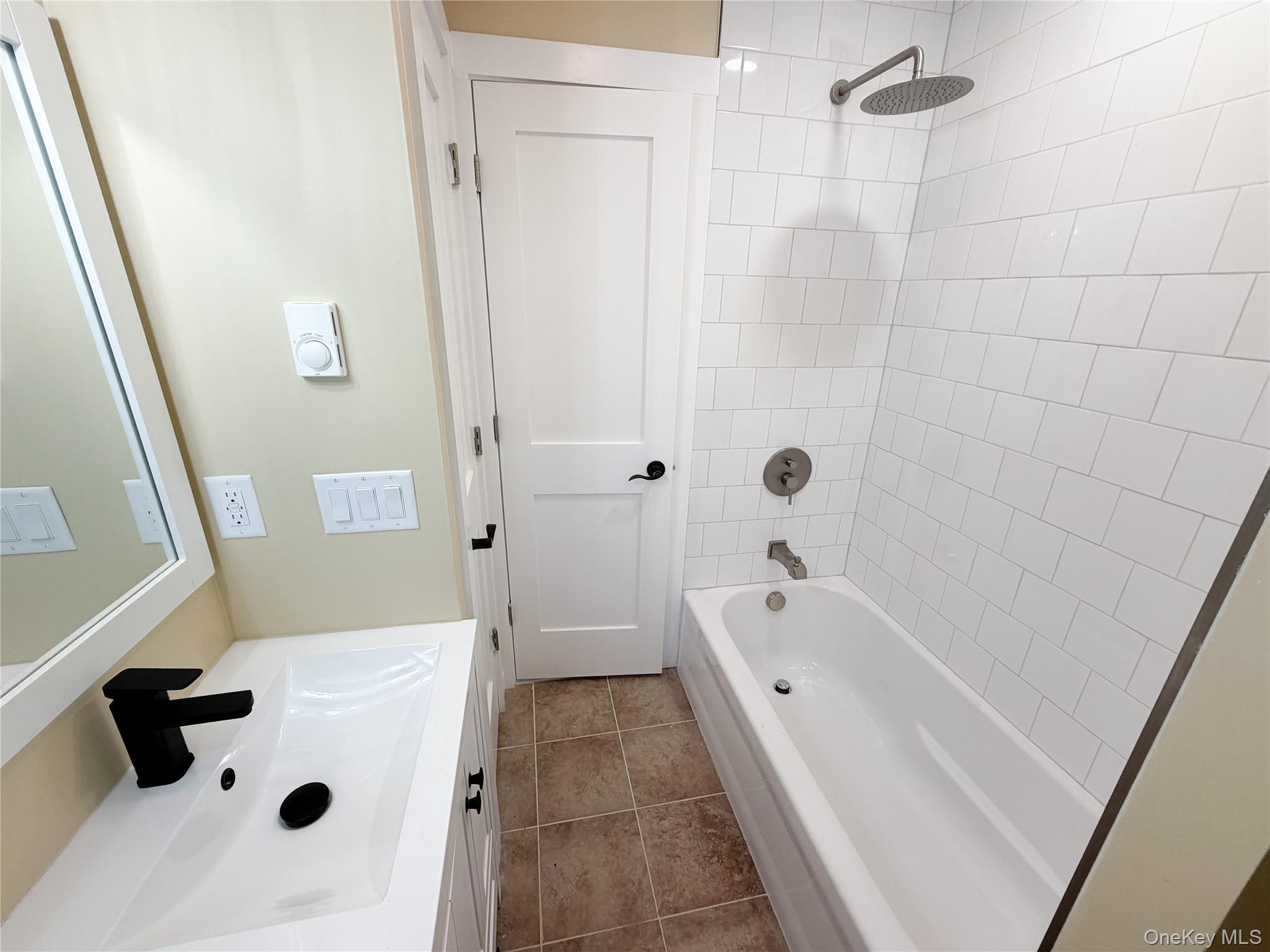 162 Rockland Road Property Photo 8