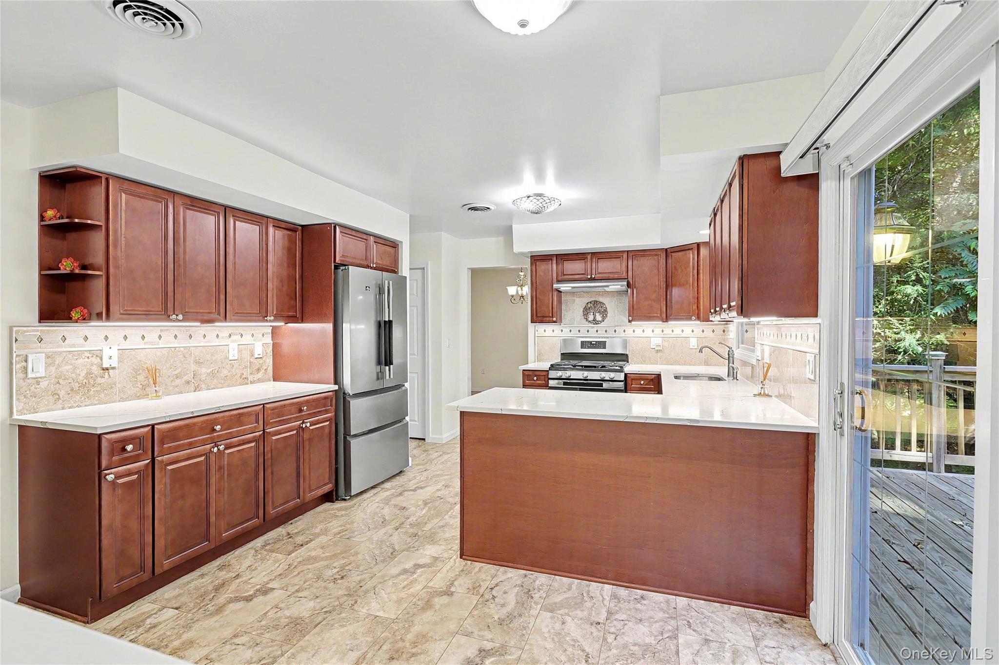 15 Haller Crescent Property Photo 8