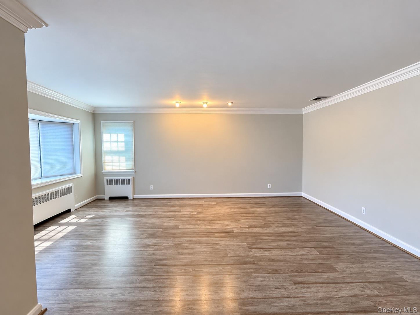 413 Washington Boulevard Main Property Photo 6