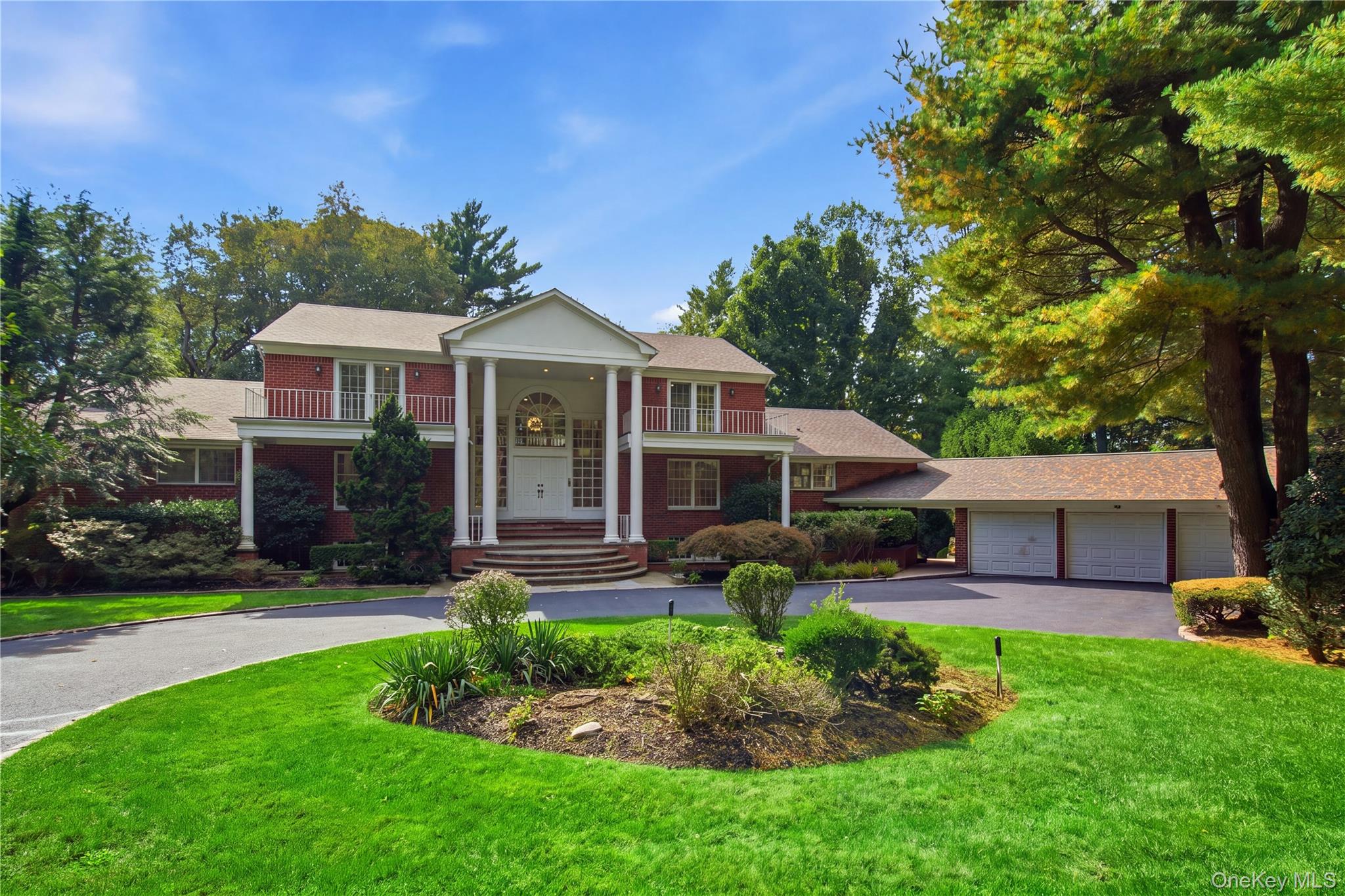 14 Pheasant Hill Lane Property Photo 1