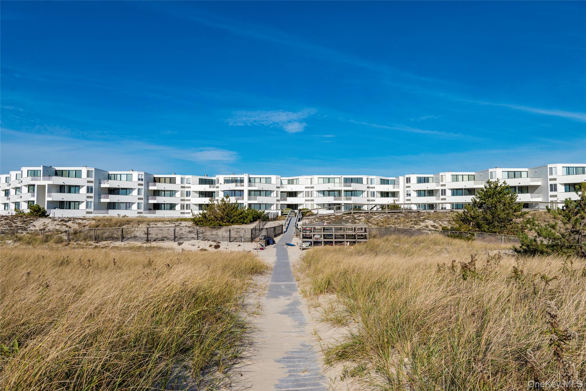 253 Dune Road 69 Property Photo 1