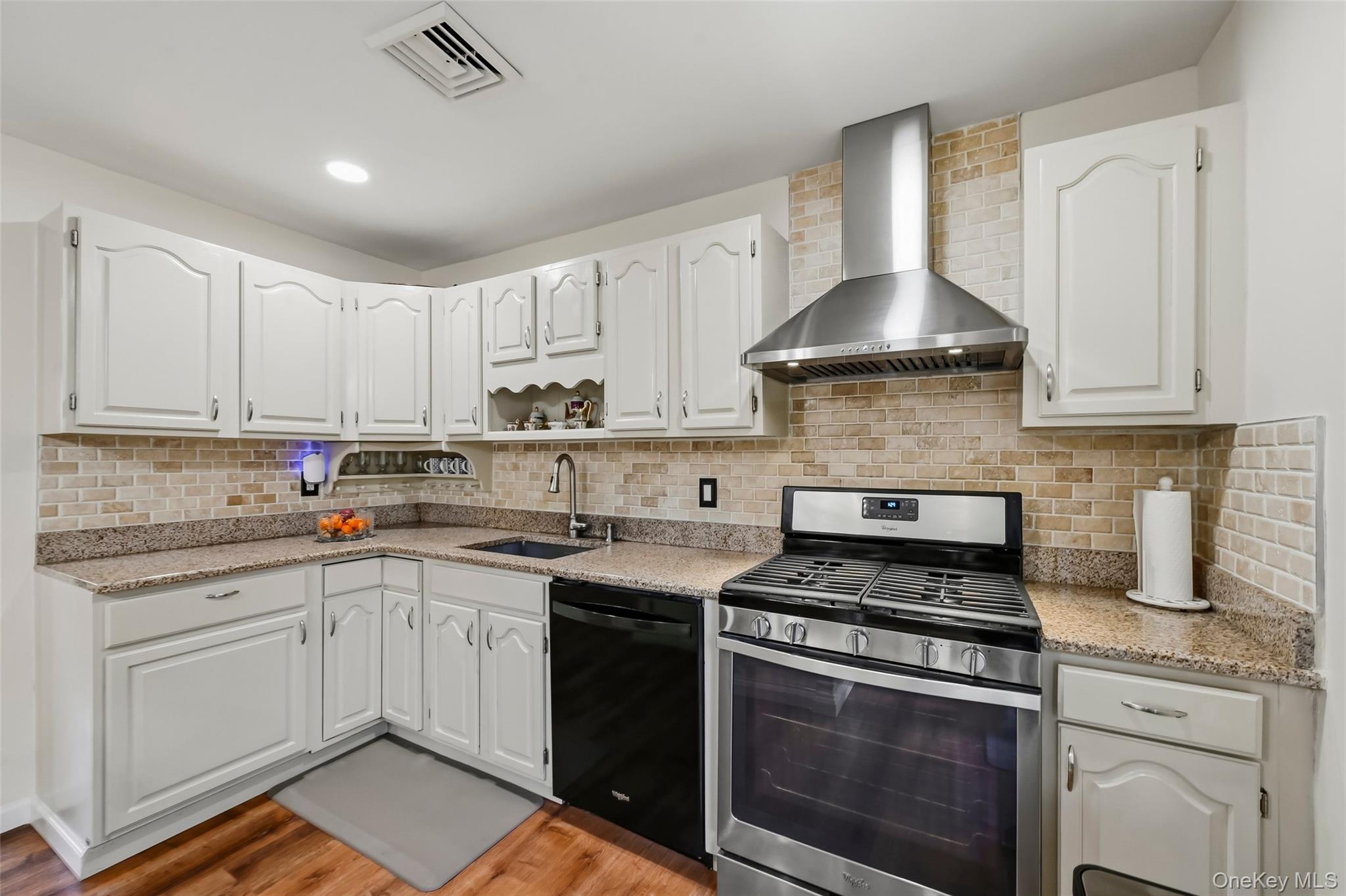 43 Capt Shankey Drive Property Photo 10