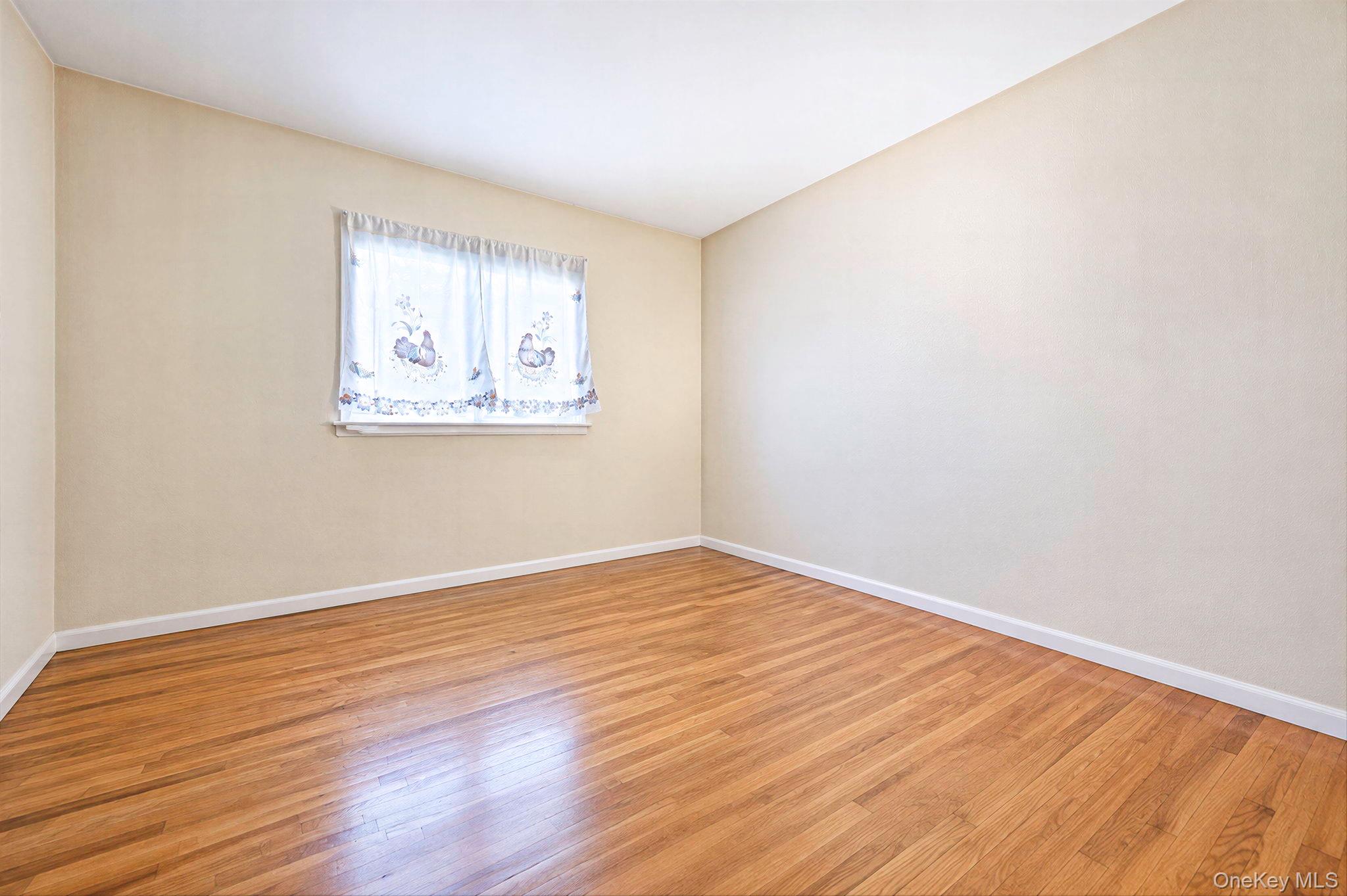 96 Central Avenue Property Photo 23