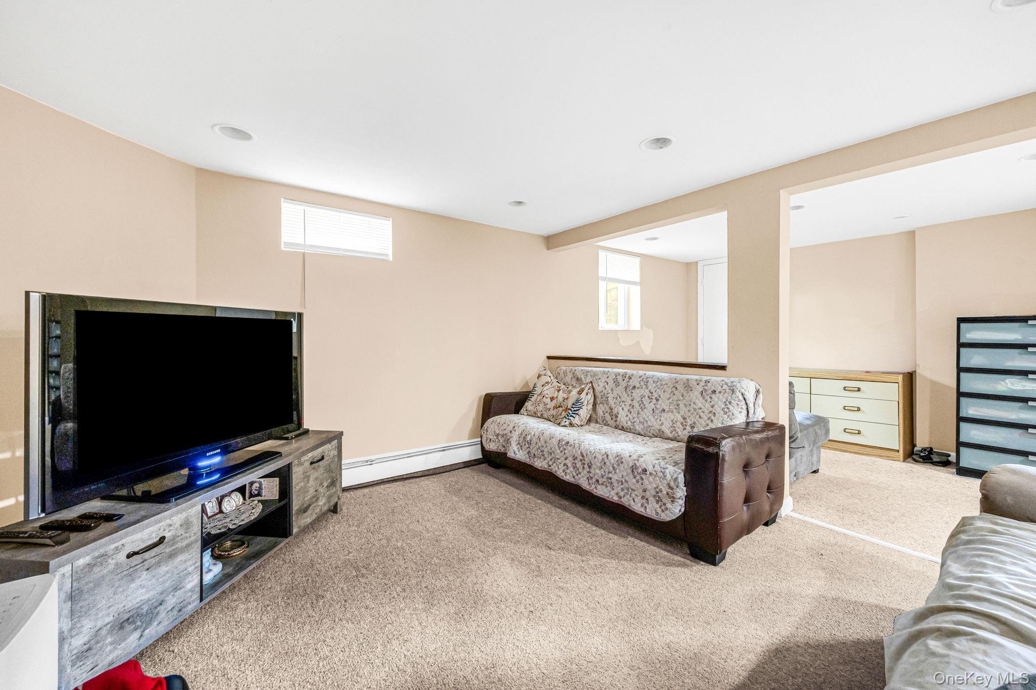 96 Central Avenue Property Photo 32