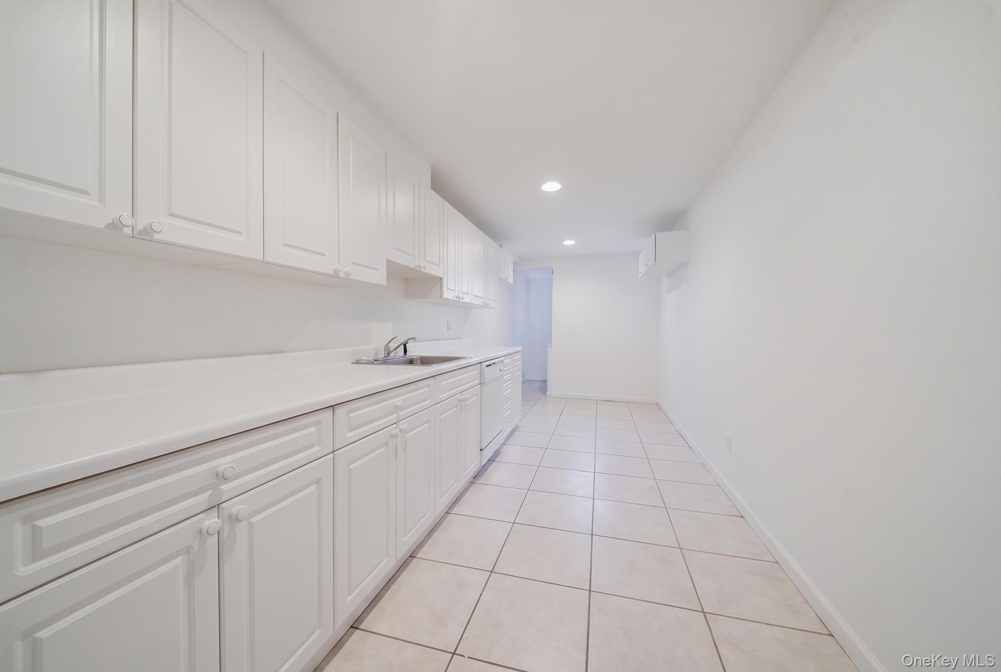 6908 Penelope Avenue Property Photo 17