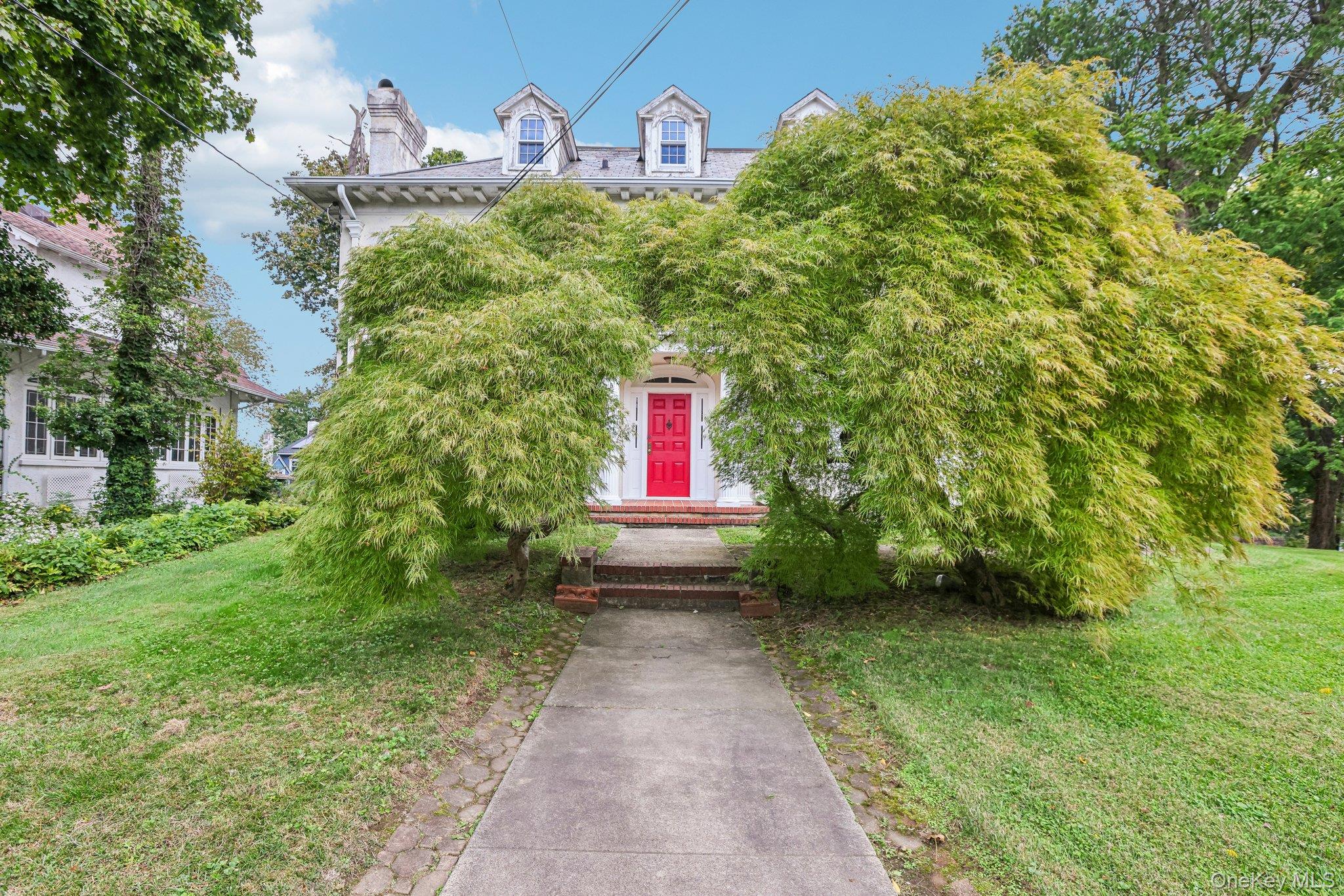 131 Esplanade Property Photo 6