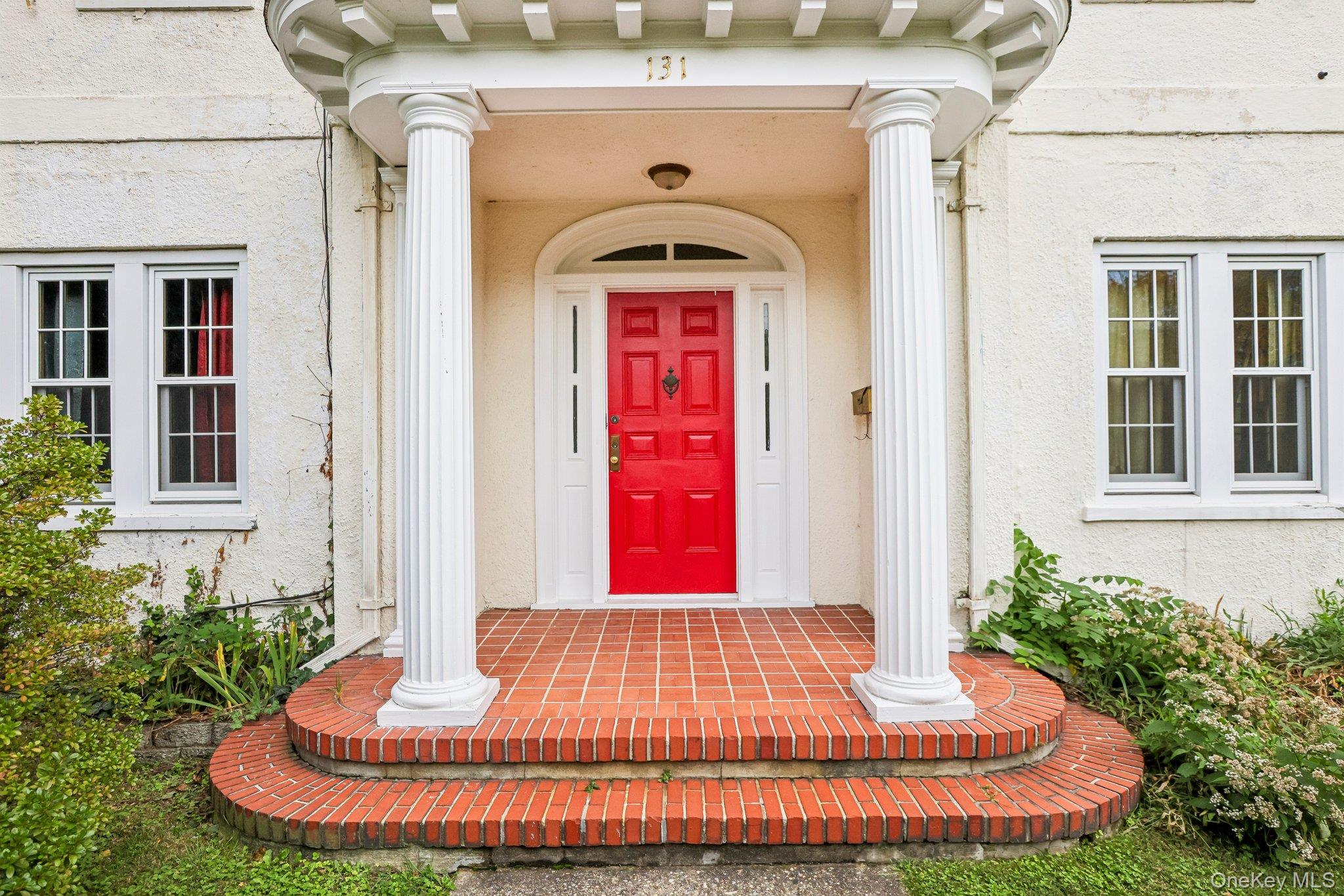 131 Esplanade Property Photo 7