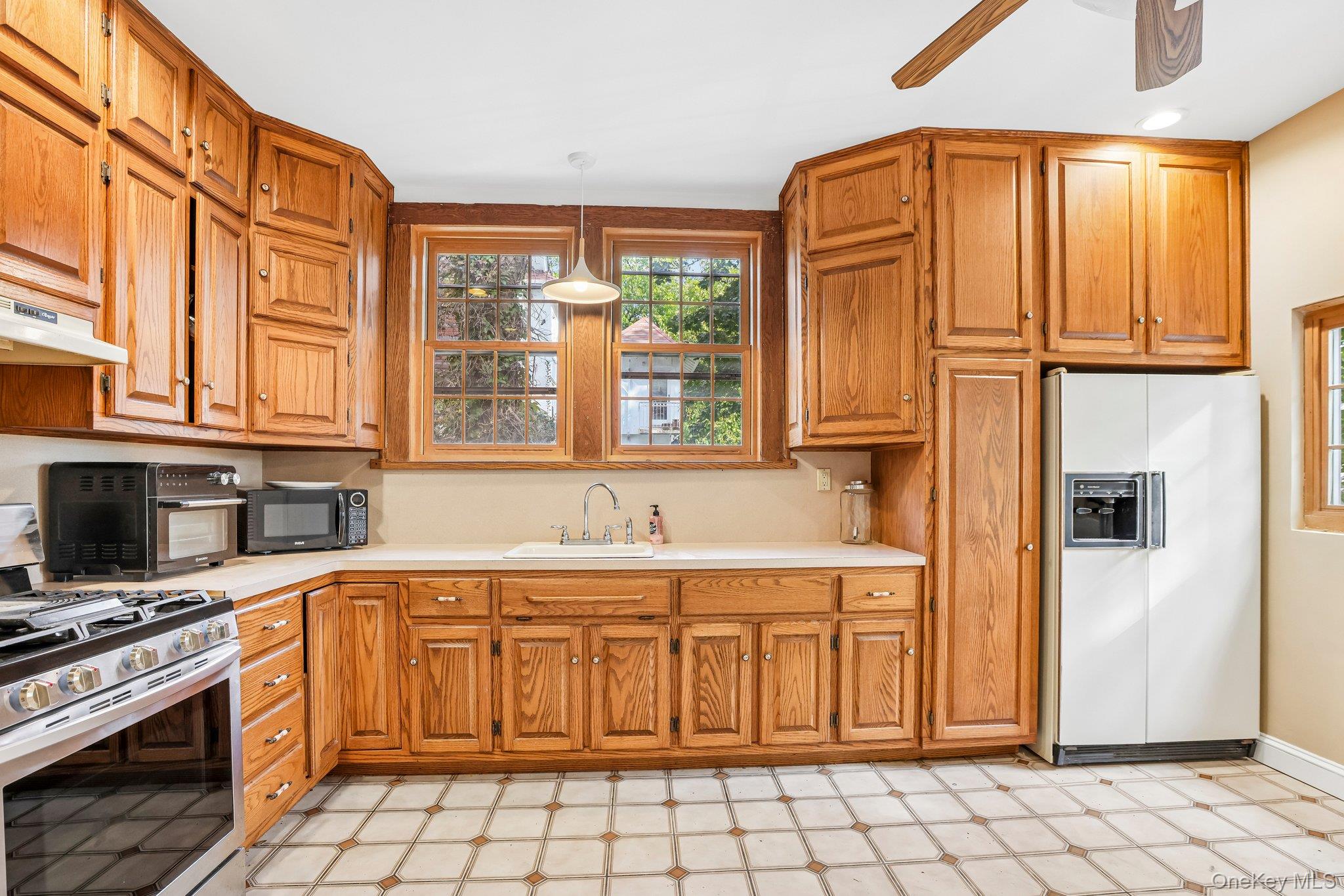 131 Esplanade Property Photo 21