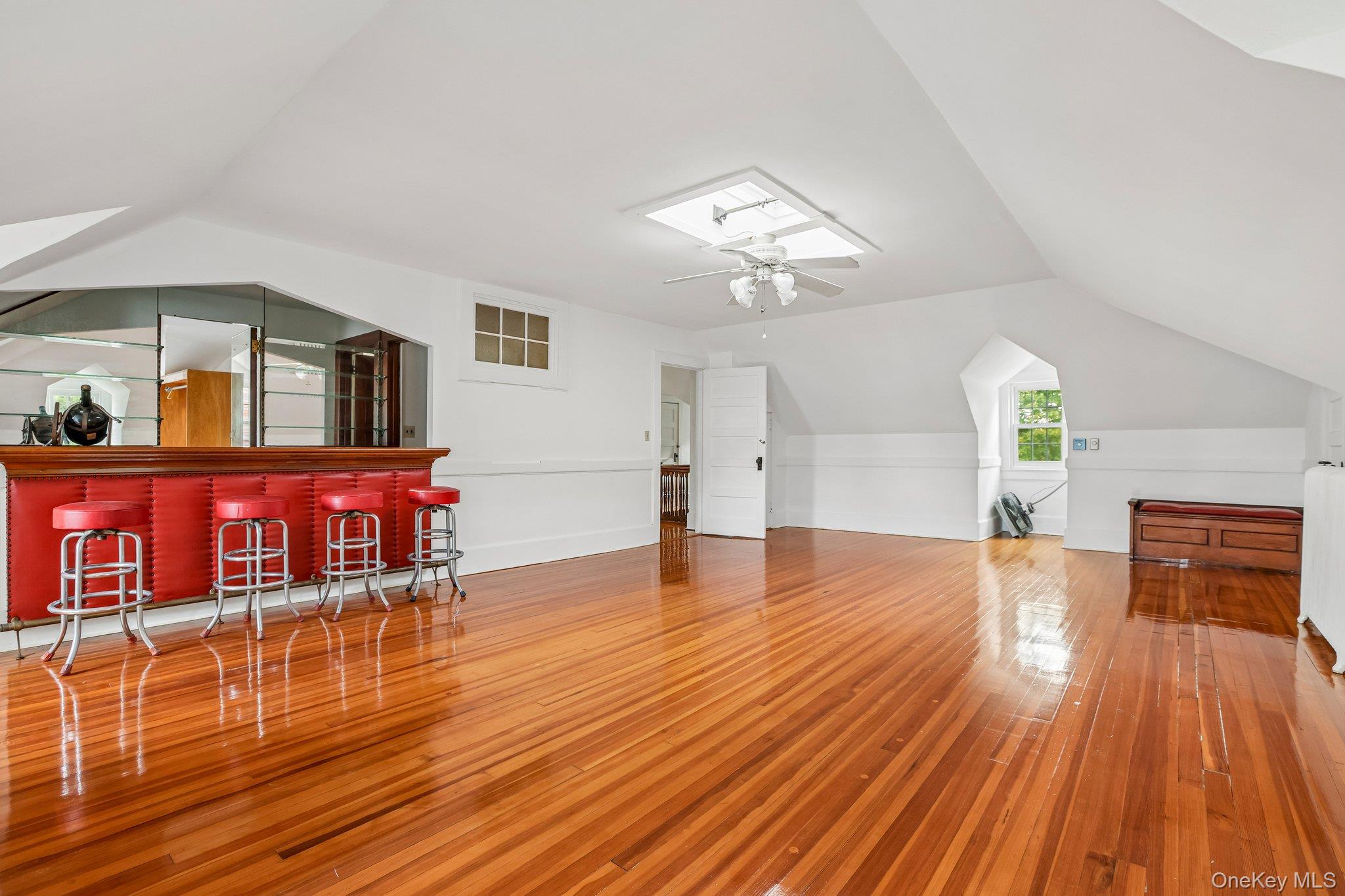 131 Esplanade Property Photo 37