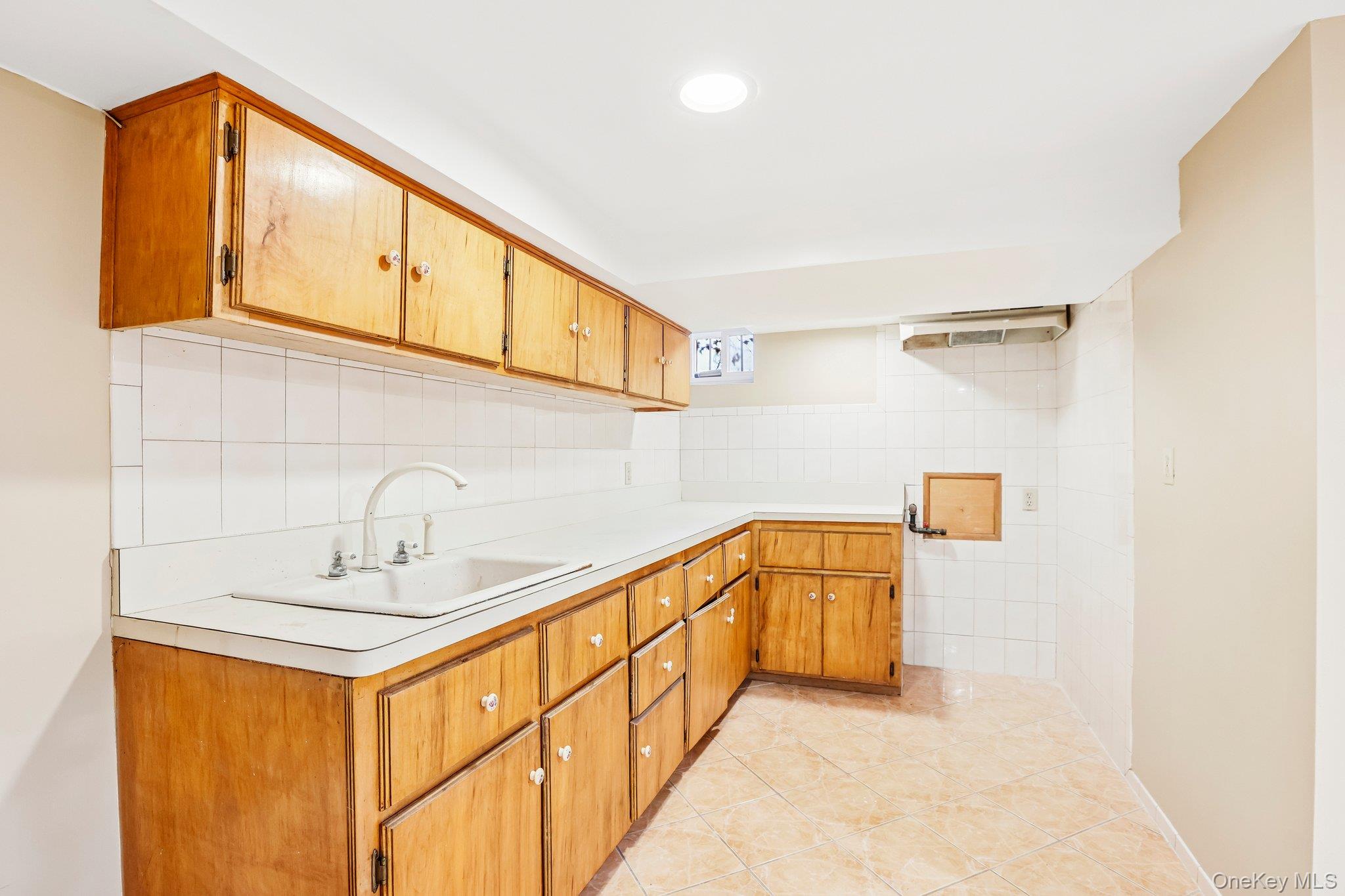 131 Esplanade Property Photo 40