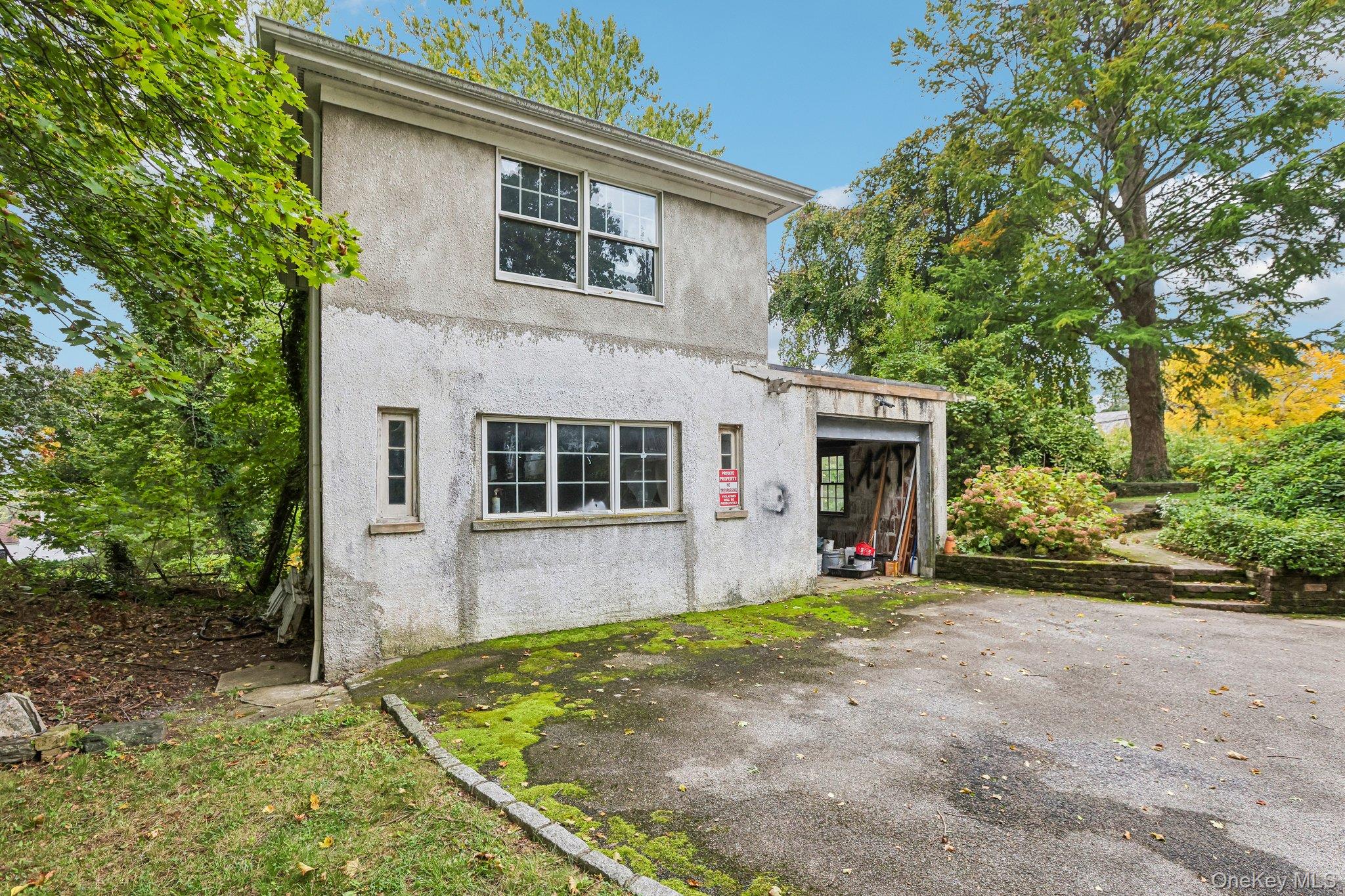 131 Esplanade Property Photo 44