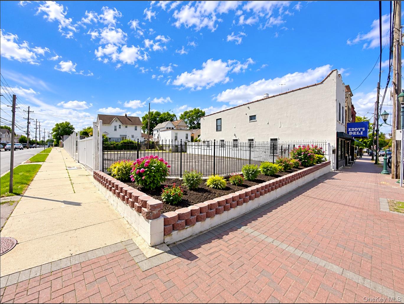 557 Hempstead Turnpike Property Photo 1