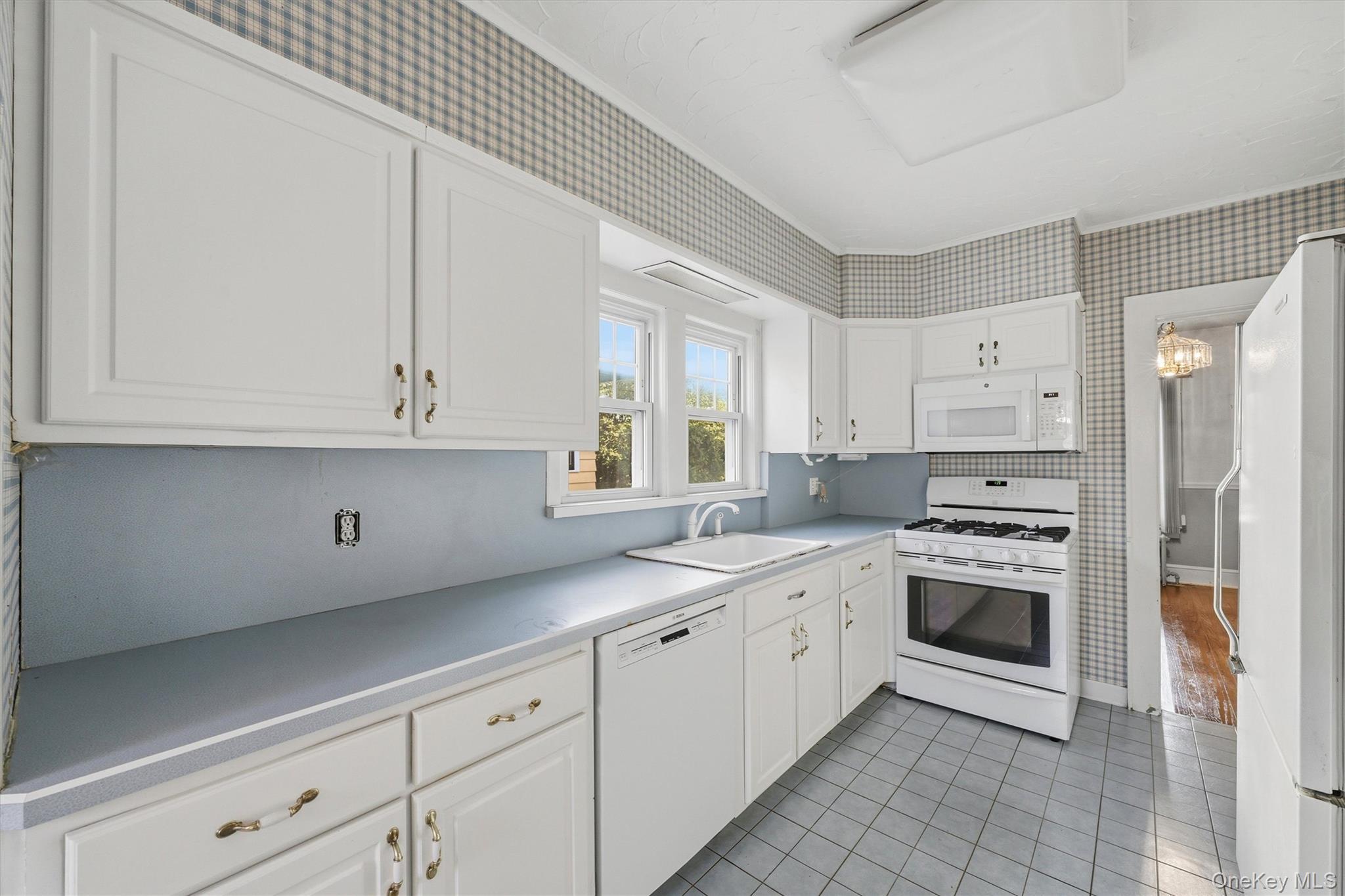 24 Seneca Road Property Photo 18
