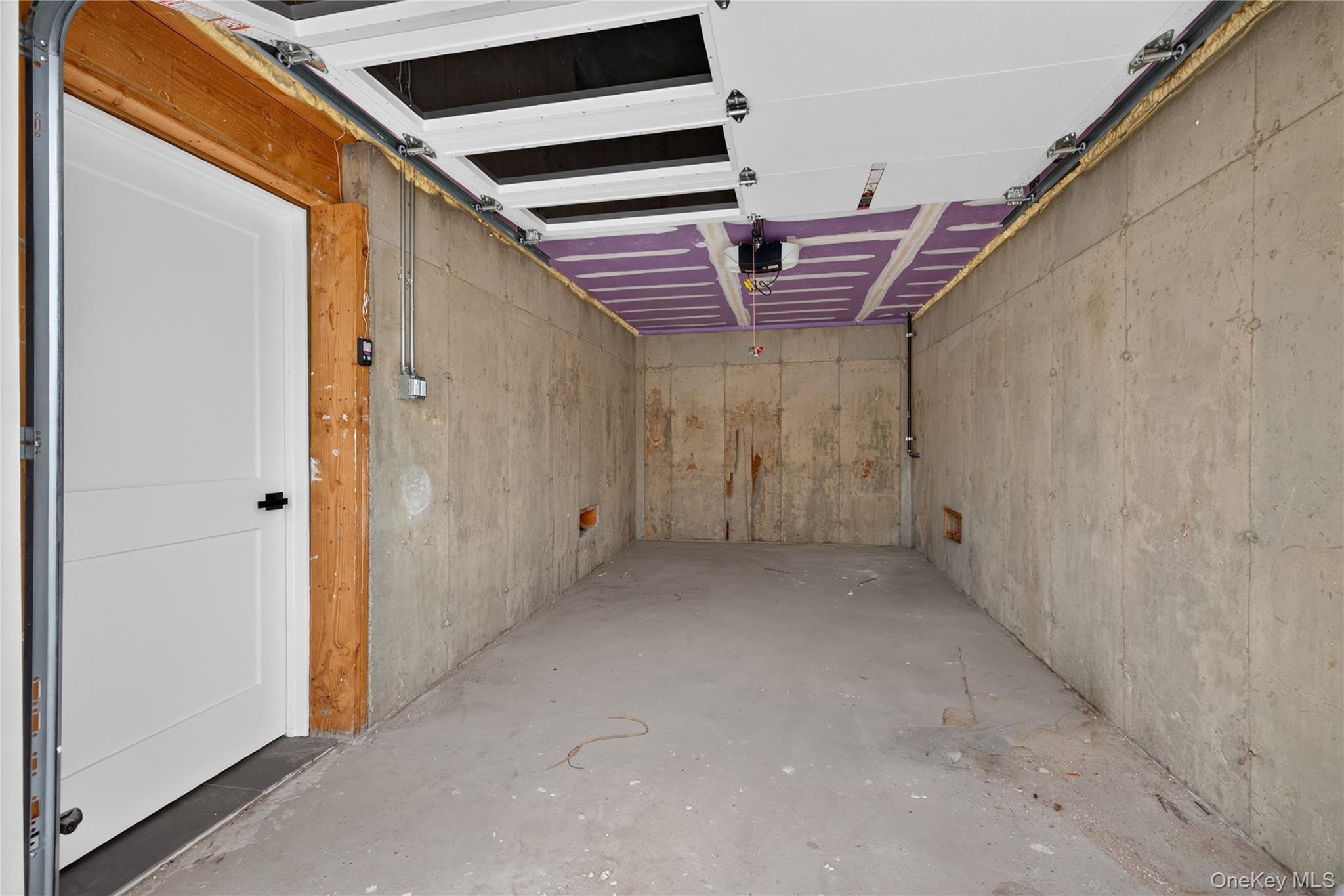 265 Roosevelt Avenue Property Photo 8