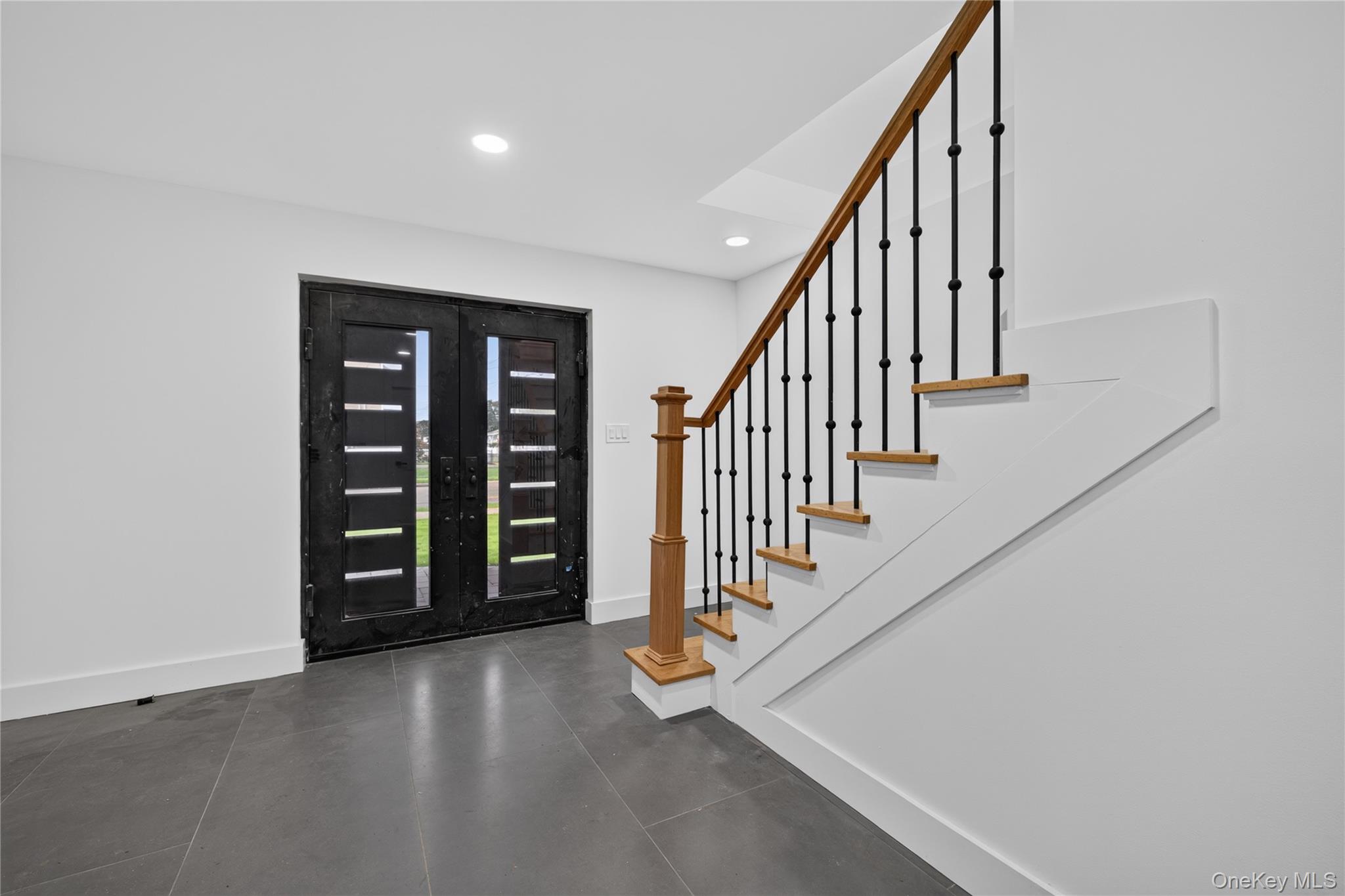 265 Roosevelt Avenue Property Photo 10