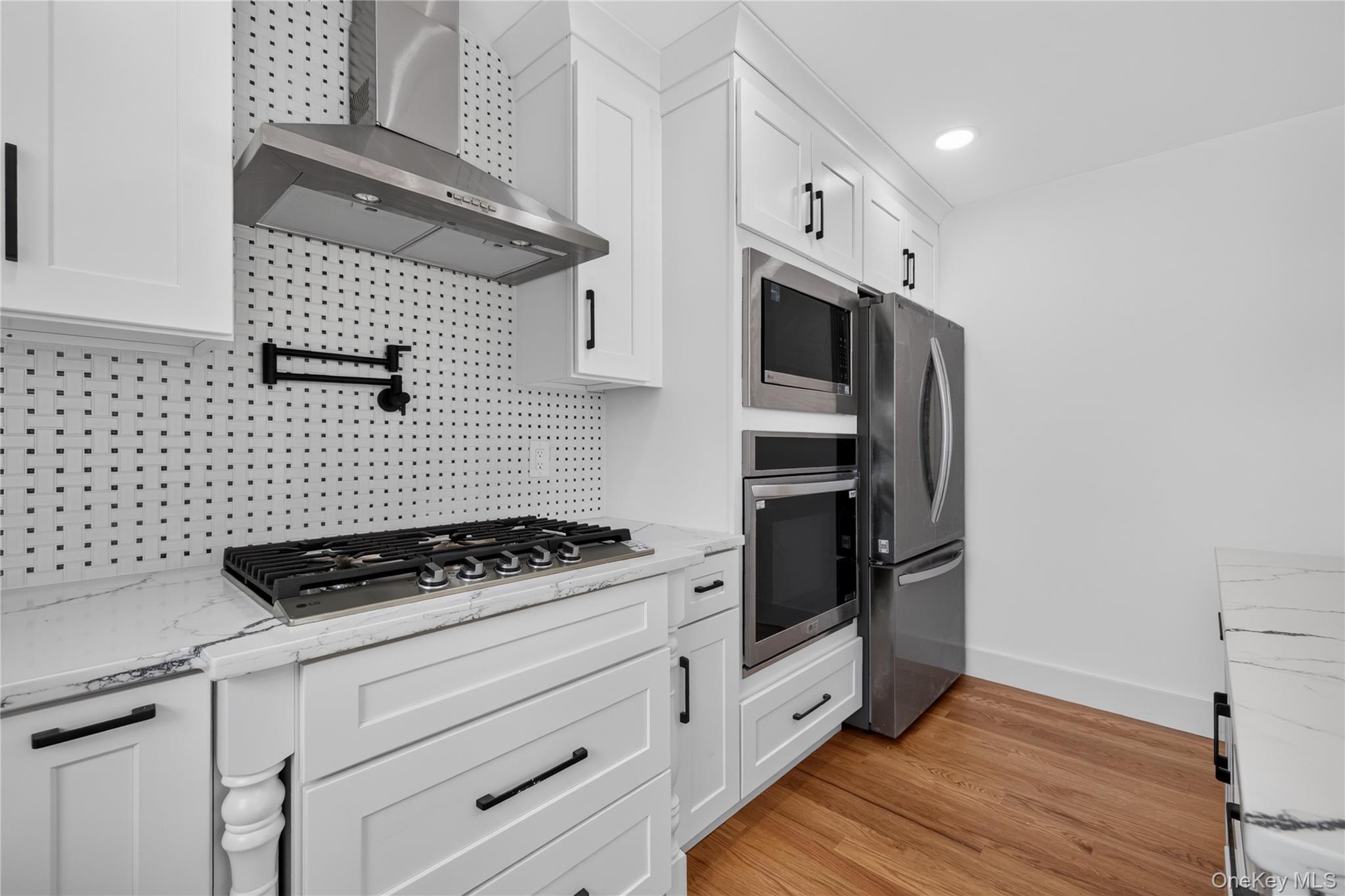 265 Roosevelt Avenue Property Photo 21
