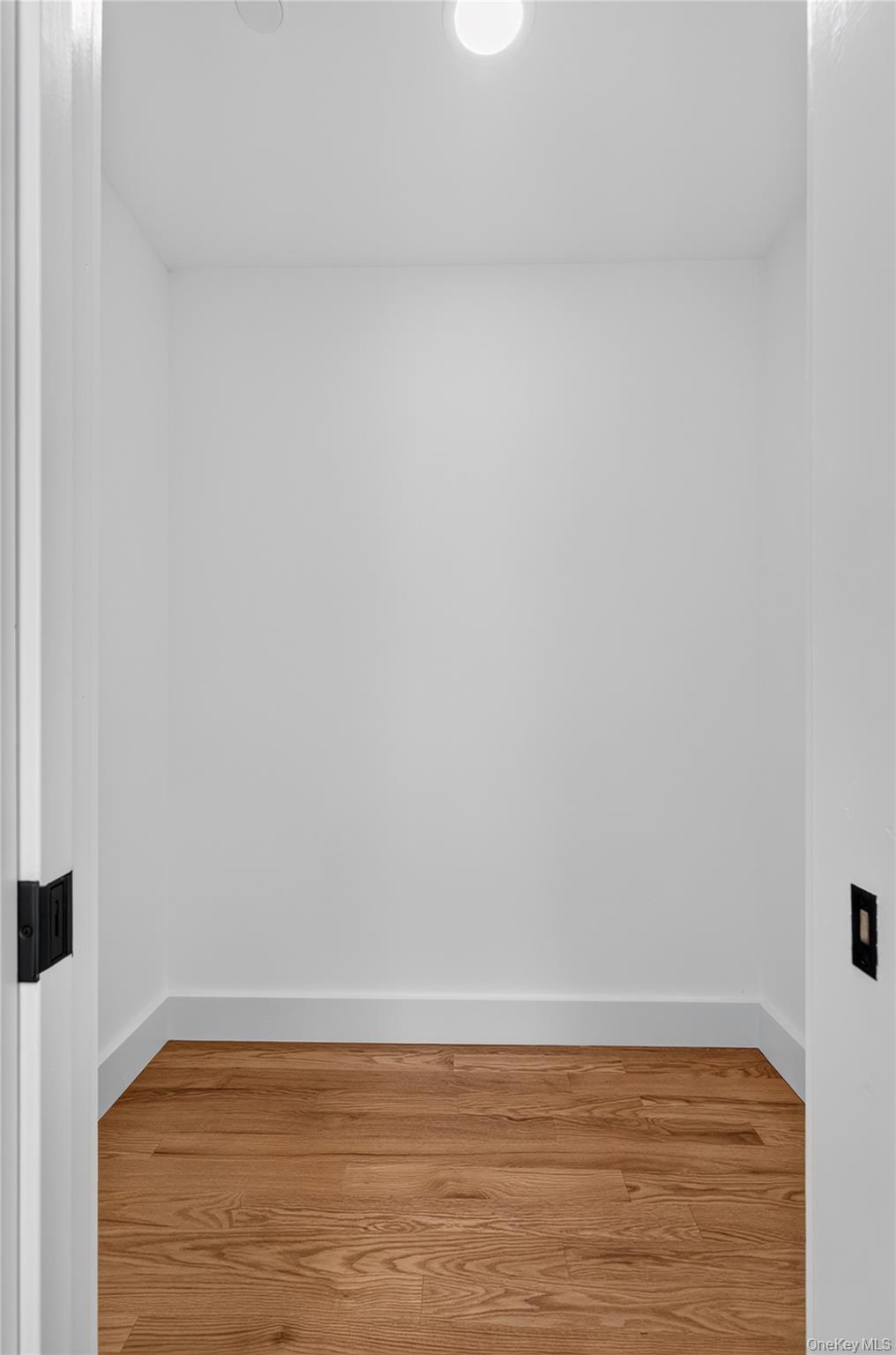 265 Roosevelt Avenue Property Photo 35
