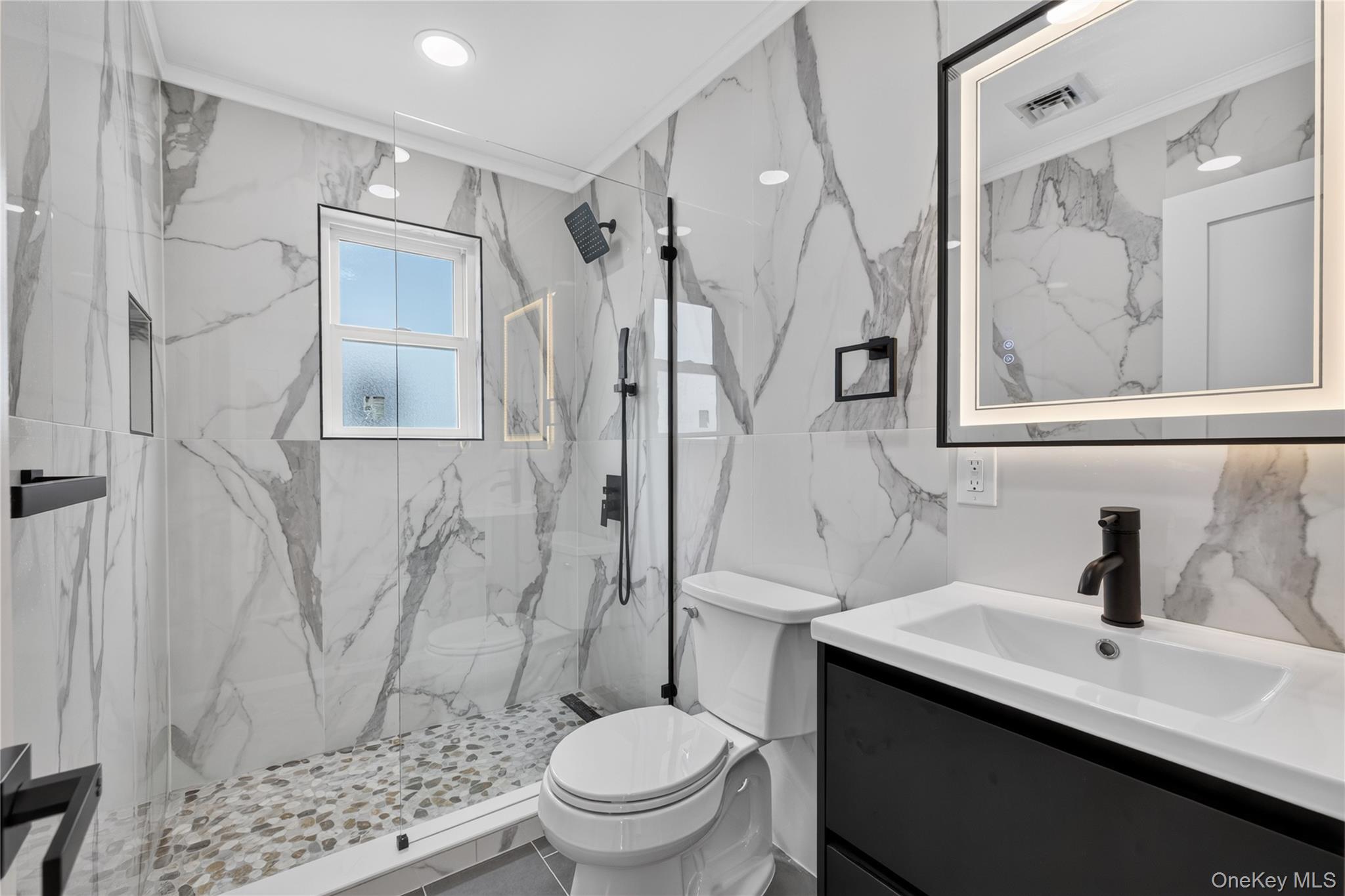 265 Roosevelt Avenue Property Photo 36