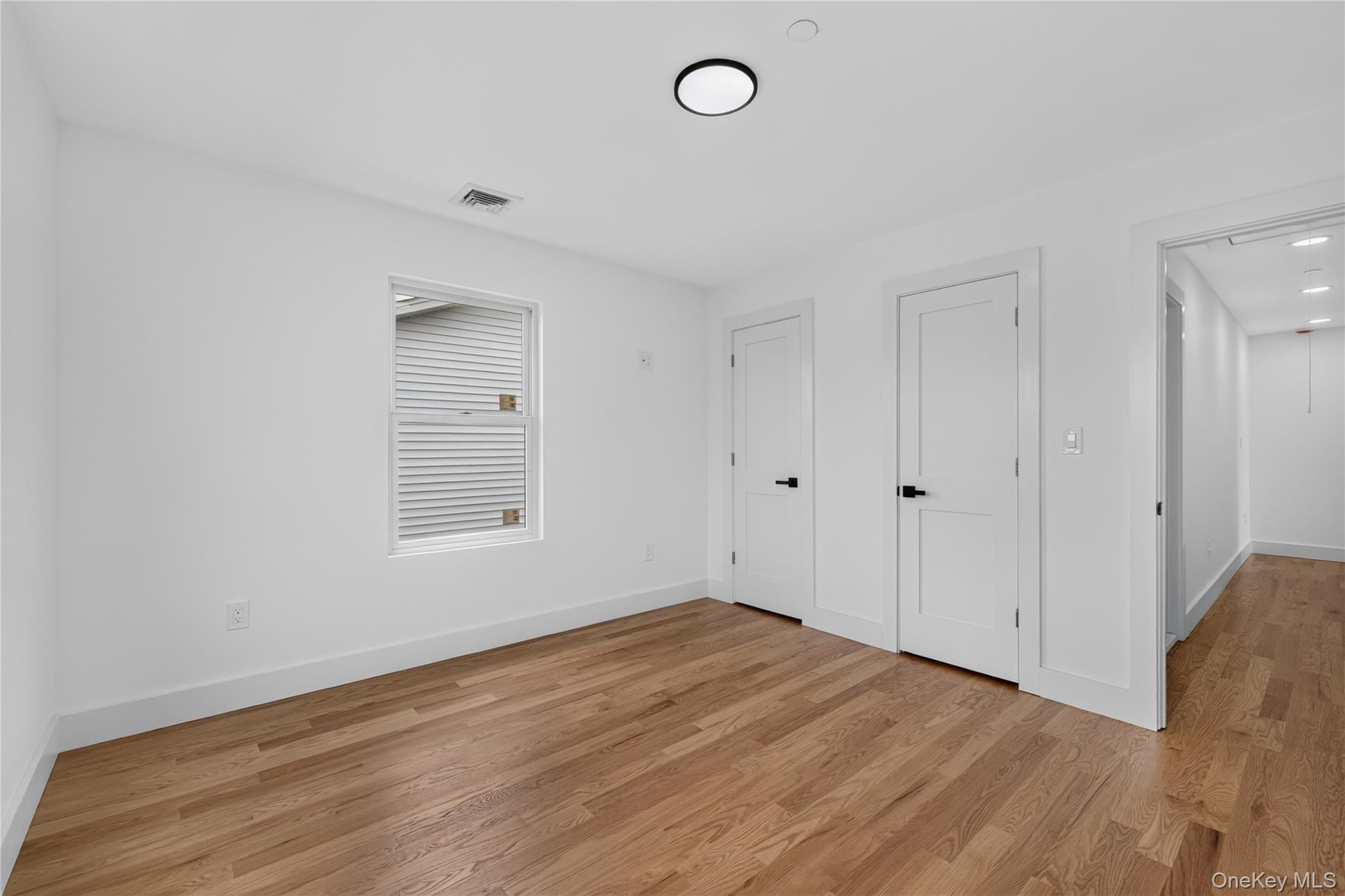 265 Roosevelt Avenue Property Photo 38