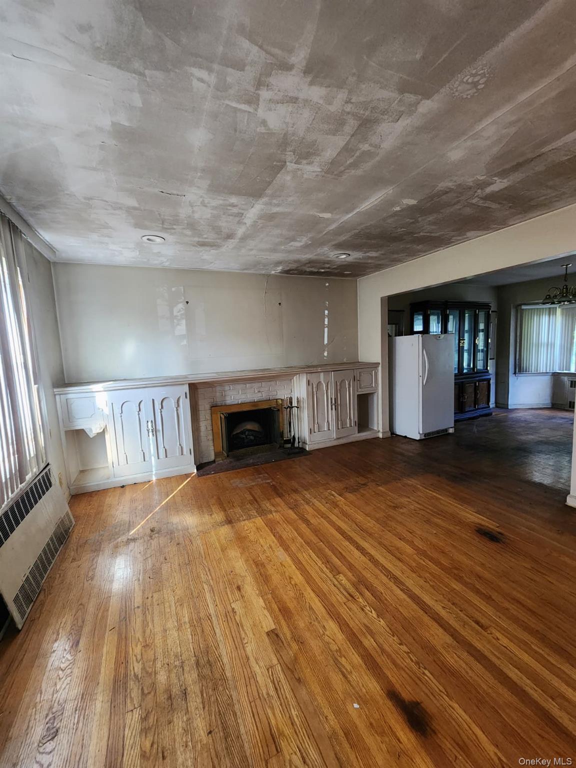 156 Brookside Ave. Property Photo 8