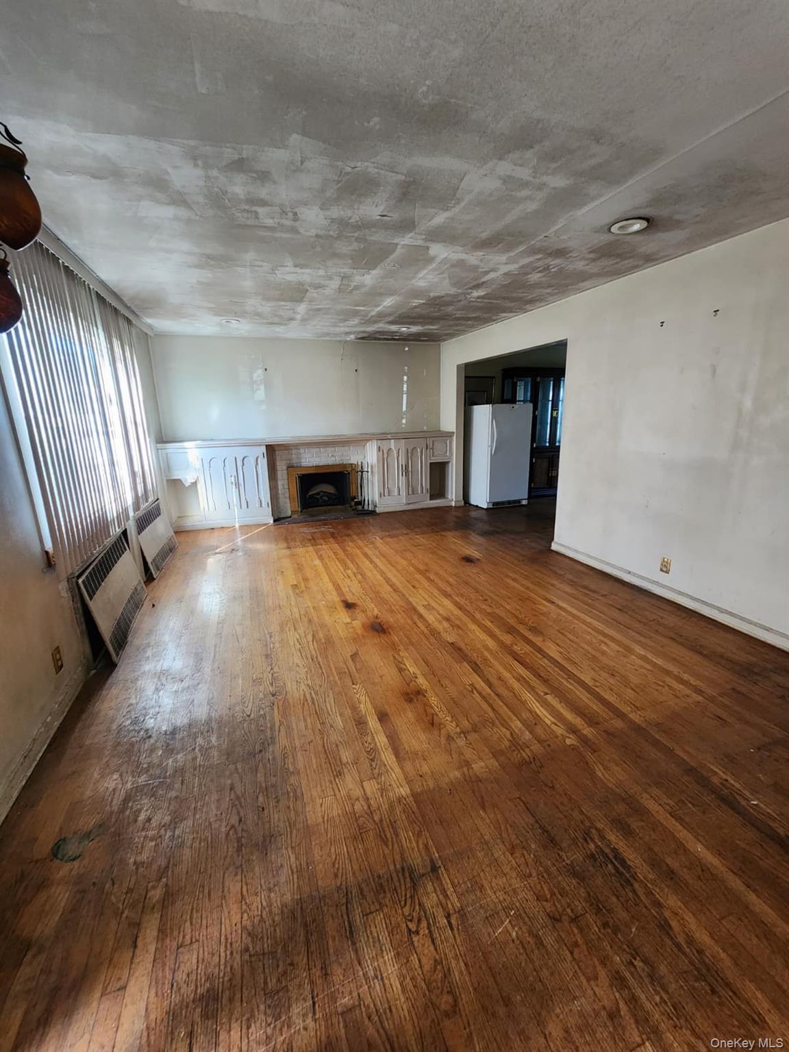 156 Brookside Ave. Property Photo 10