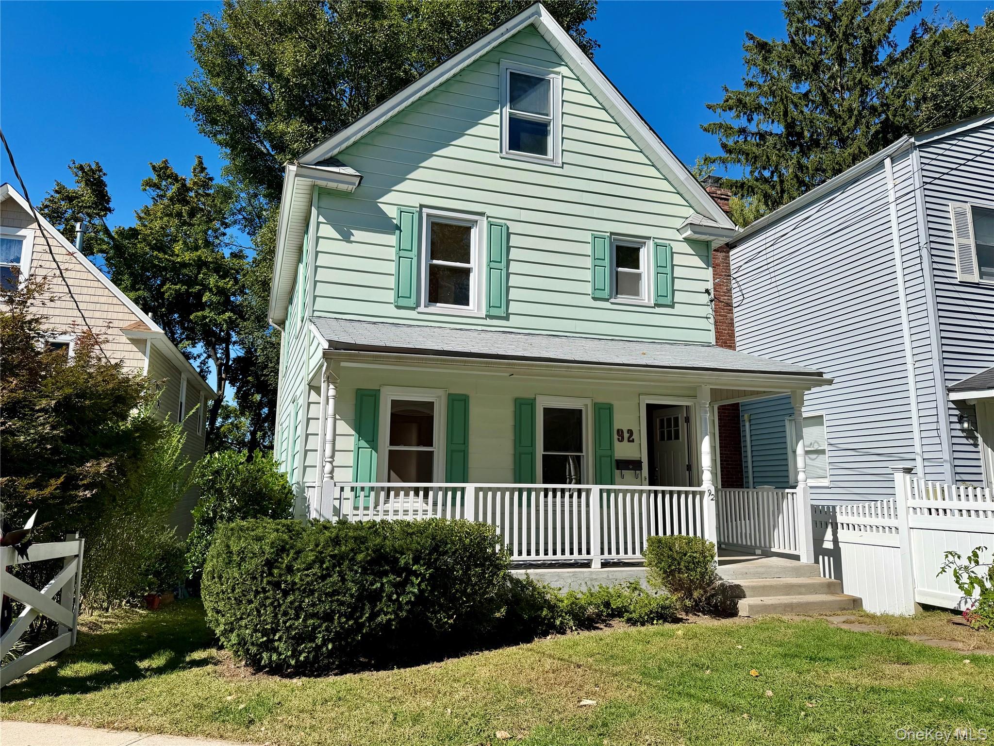 92 School Street Property Photo 1