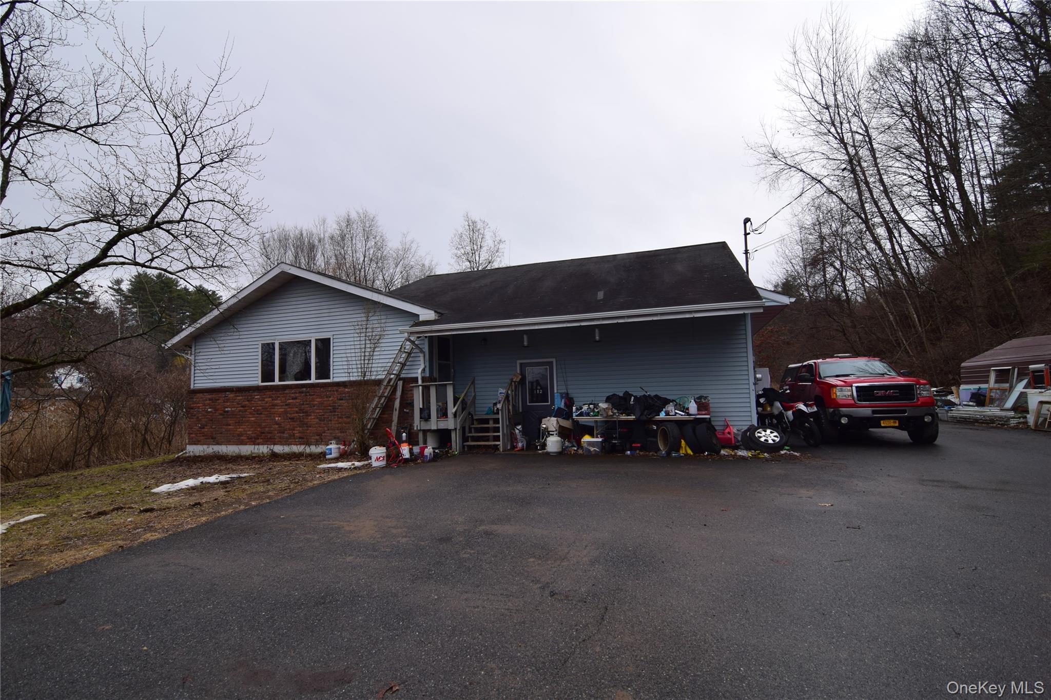 460 Cold Spring Property Photo 10
