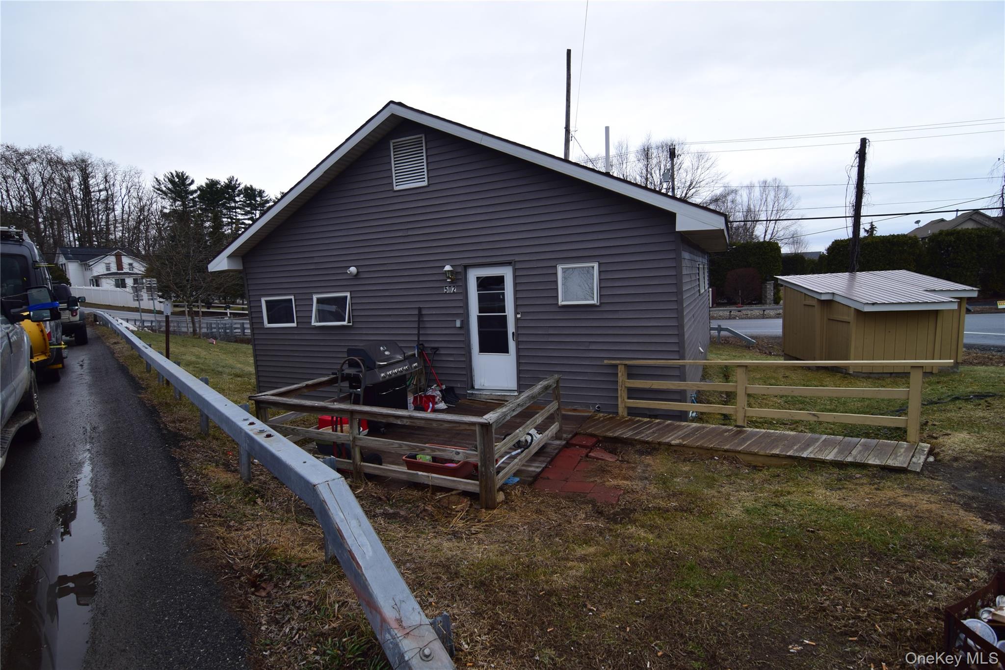460 Cold Spring Property Photo 16