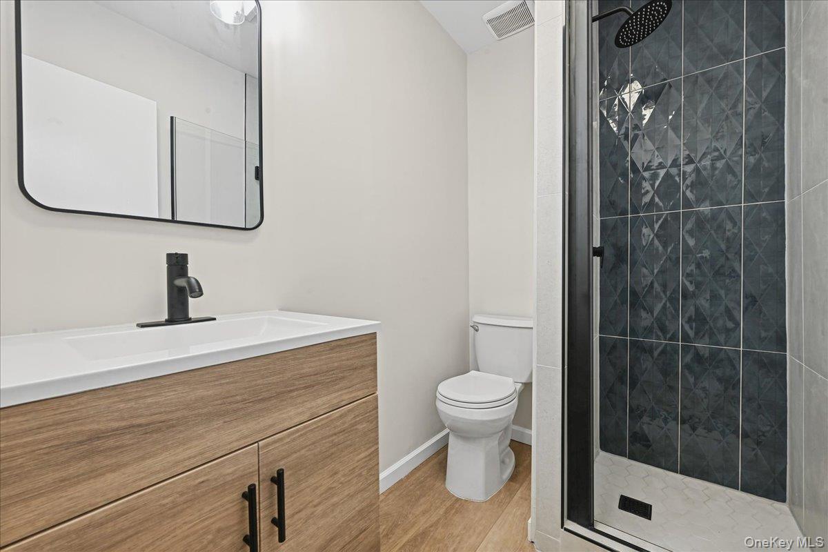 14 Corona Road Property Photo 17