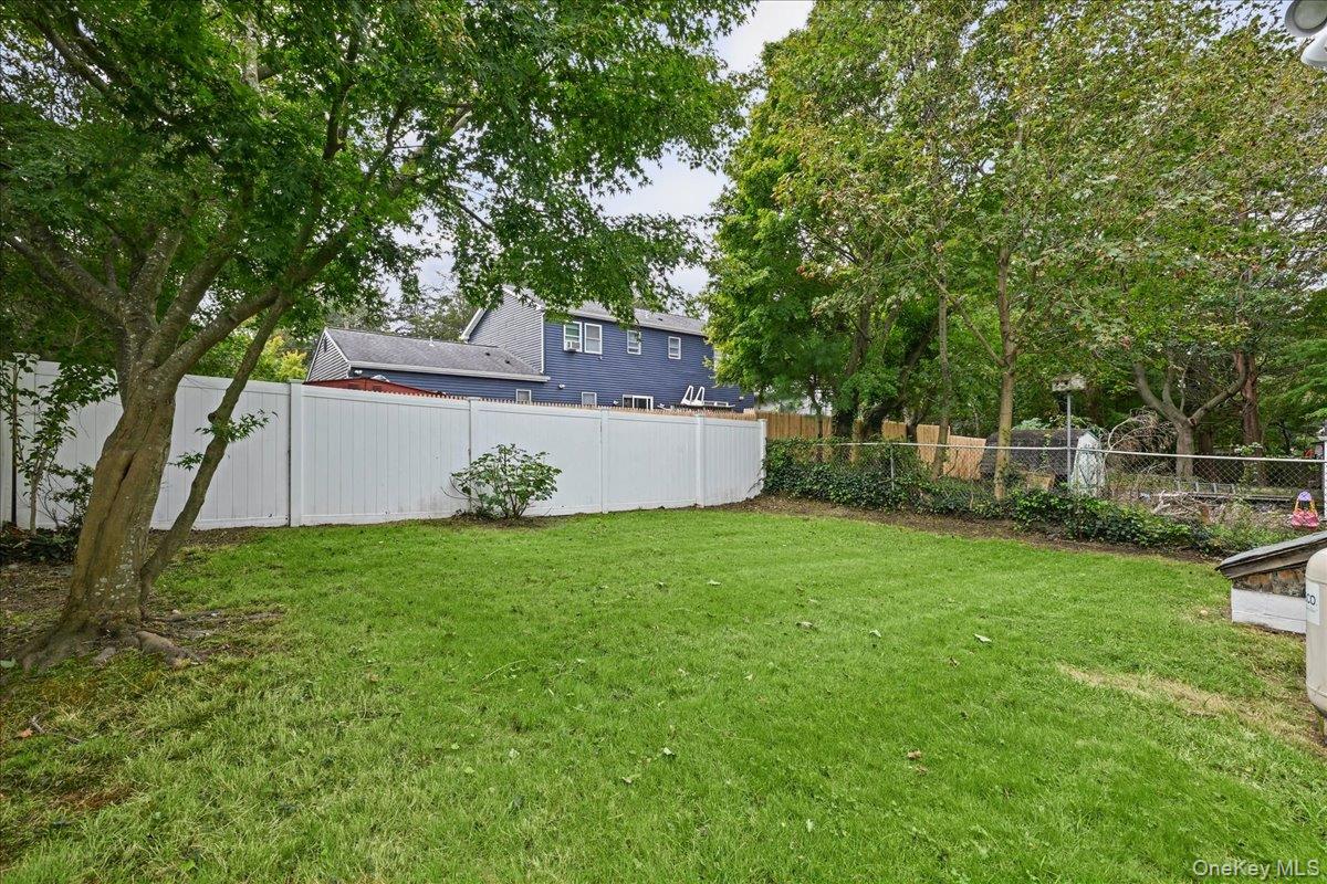14 Corona Road Property Photo 27