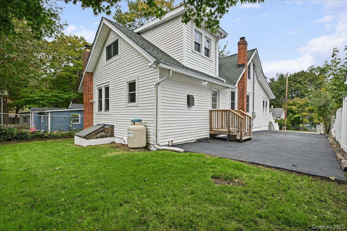 14 Corona Road Property Photo 30