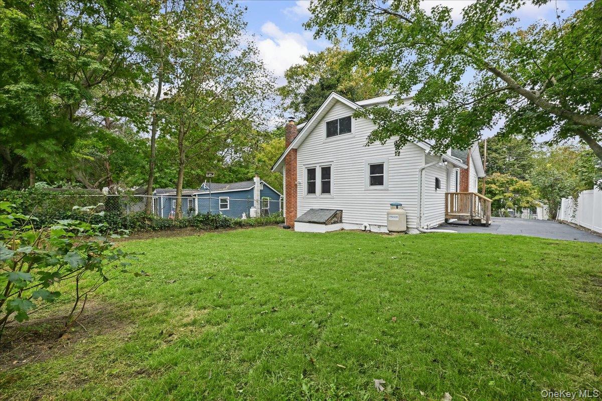 14 Corona Road Property Photo 31