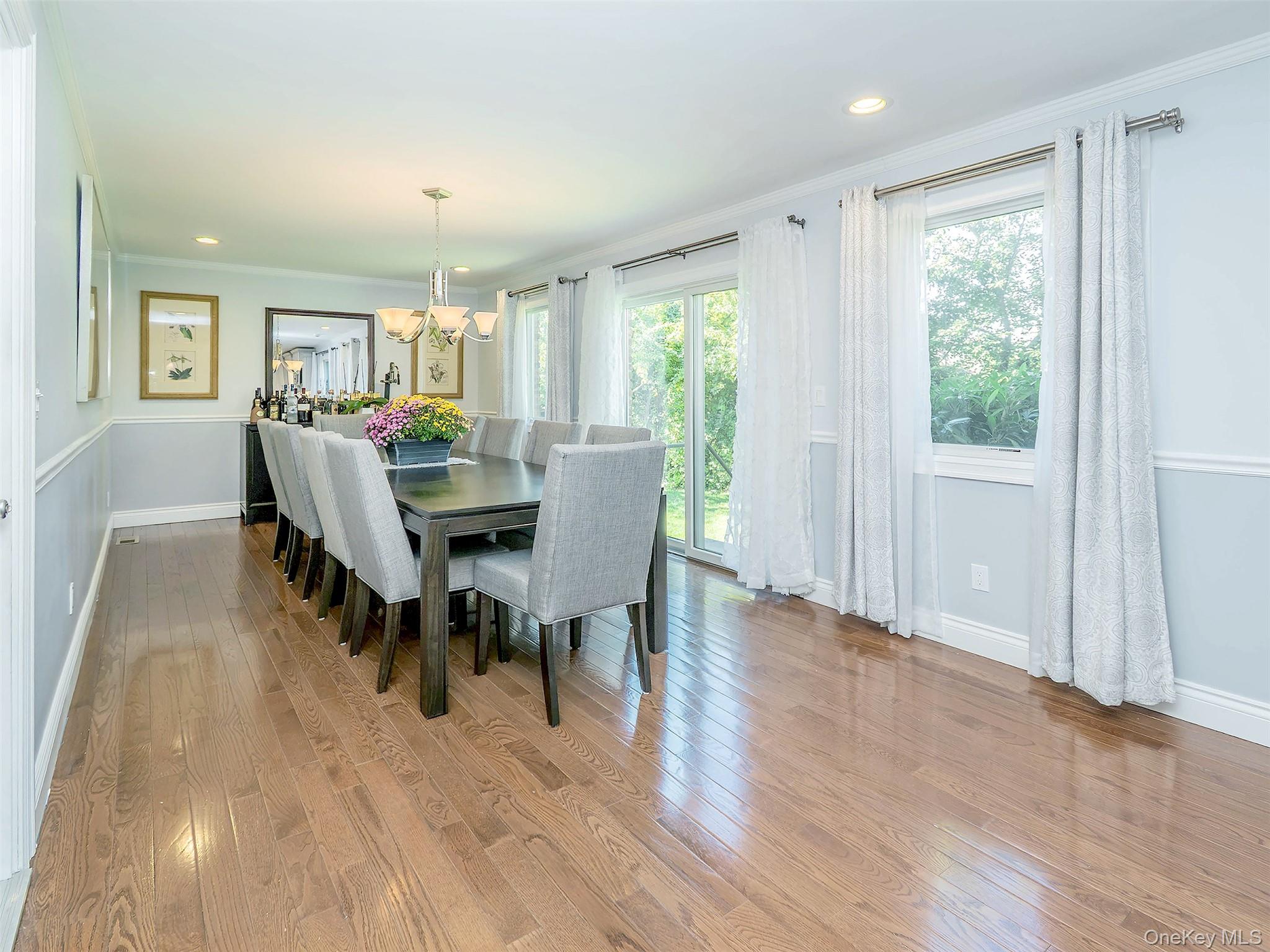 752 Kensington Court Property Photo 11