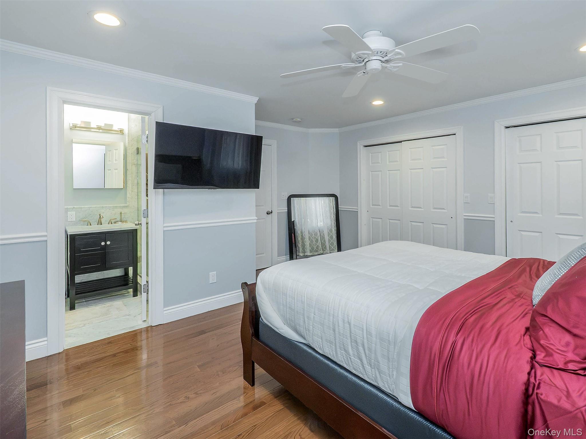 752 Kensington Court Property Photo 16