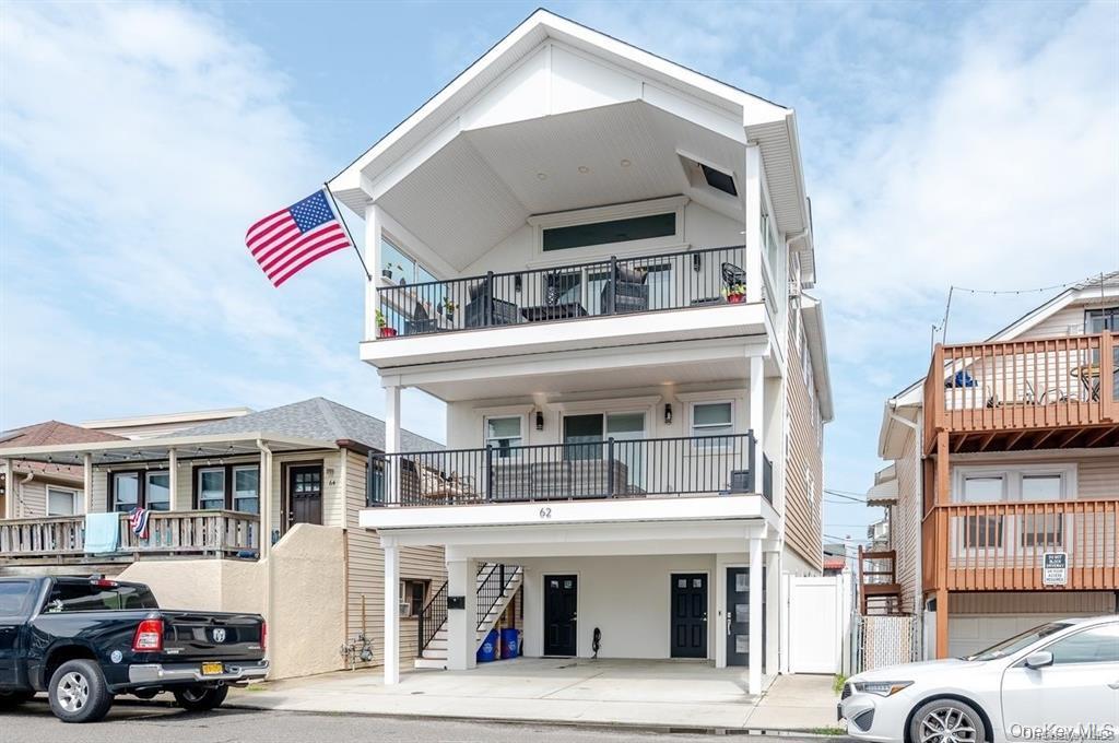62 Ohio Avenue Upper Property Photo 1