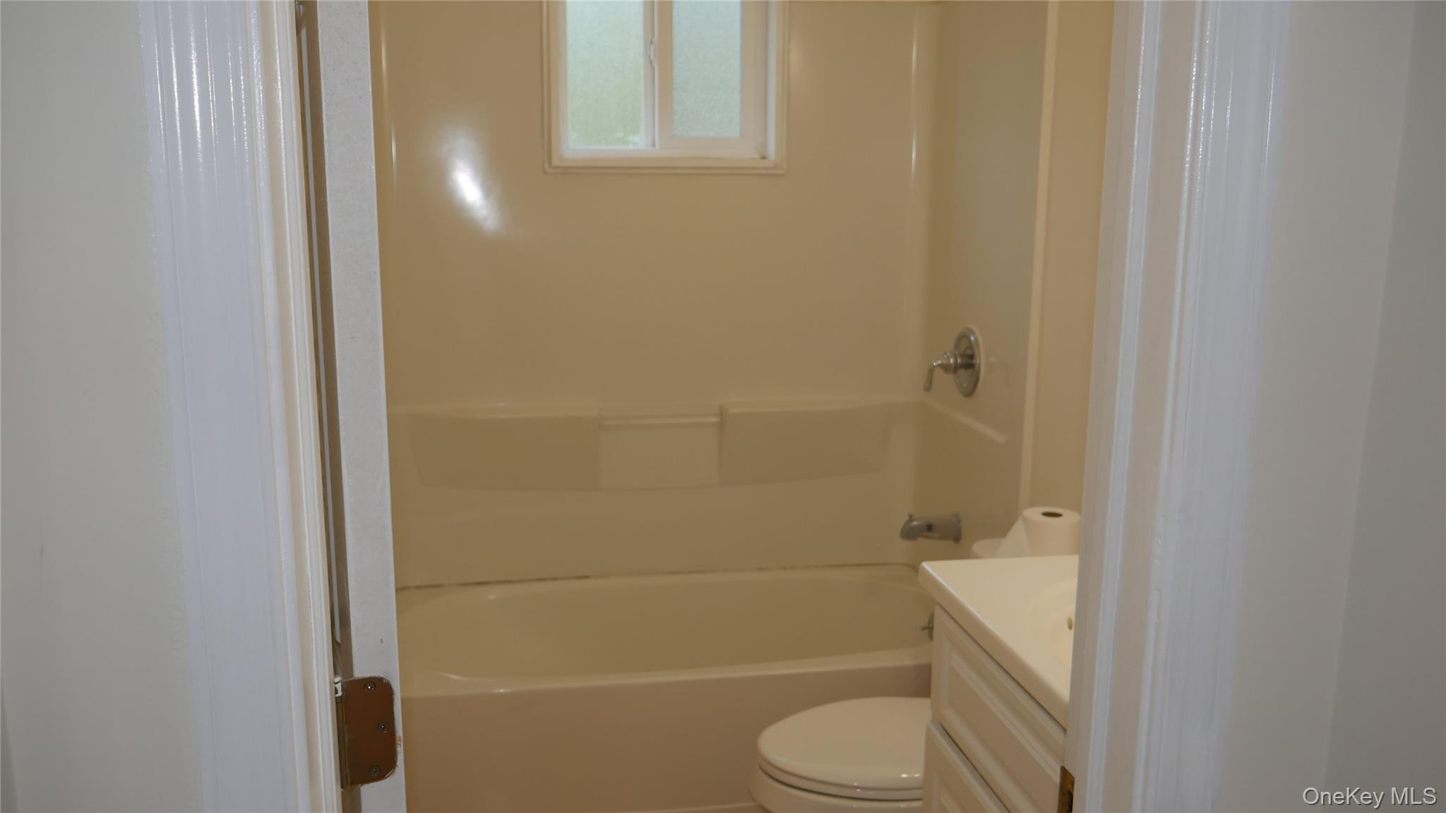 300 Ketchamtown Road C8 Property Photo 11