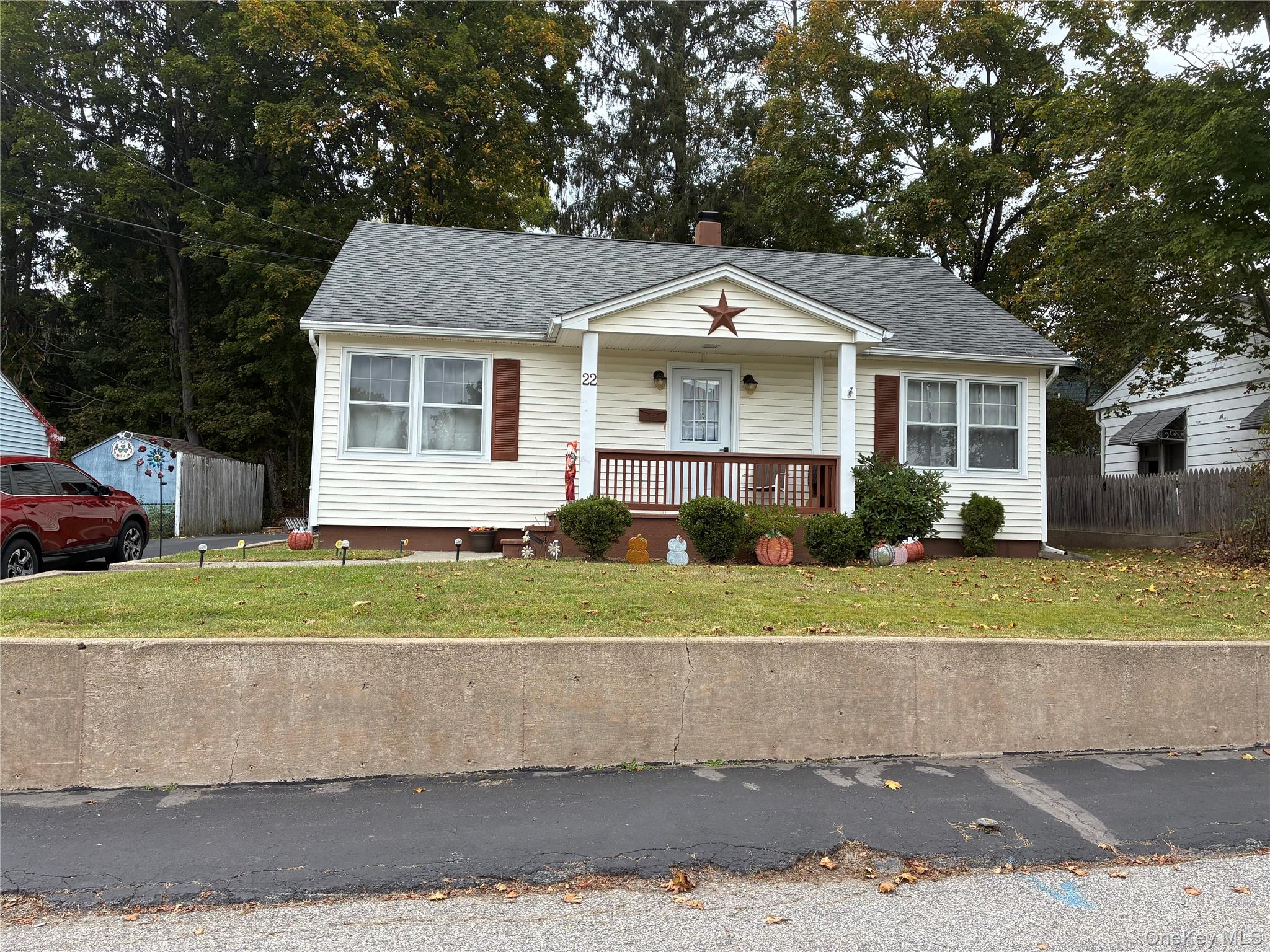 22 Farnum Street Property Photo 1