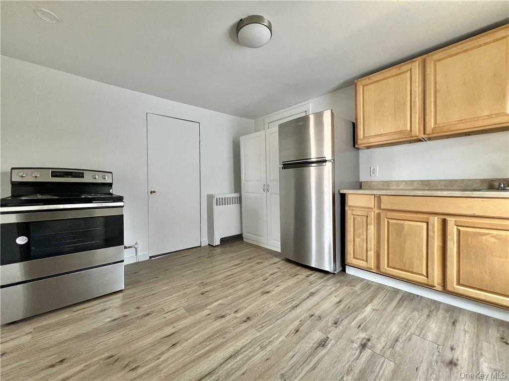 25 S Prospect Street 2 Property Photo 4