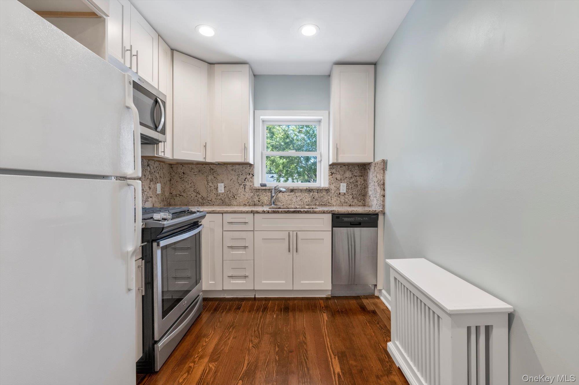 48 Emerson Avenue Property Photo 8