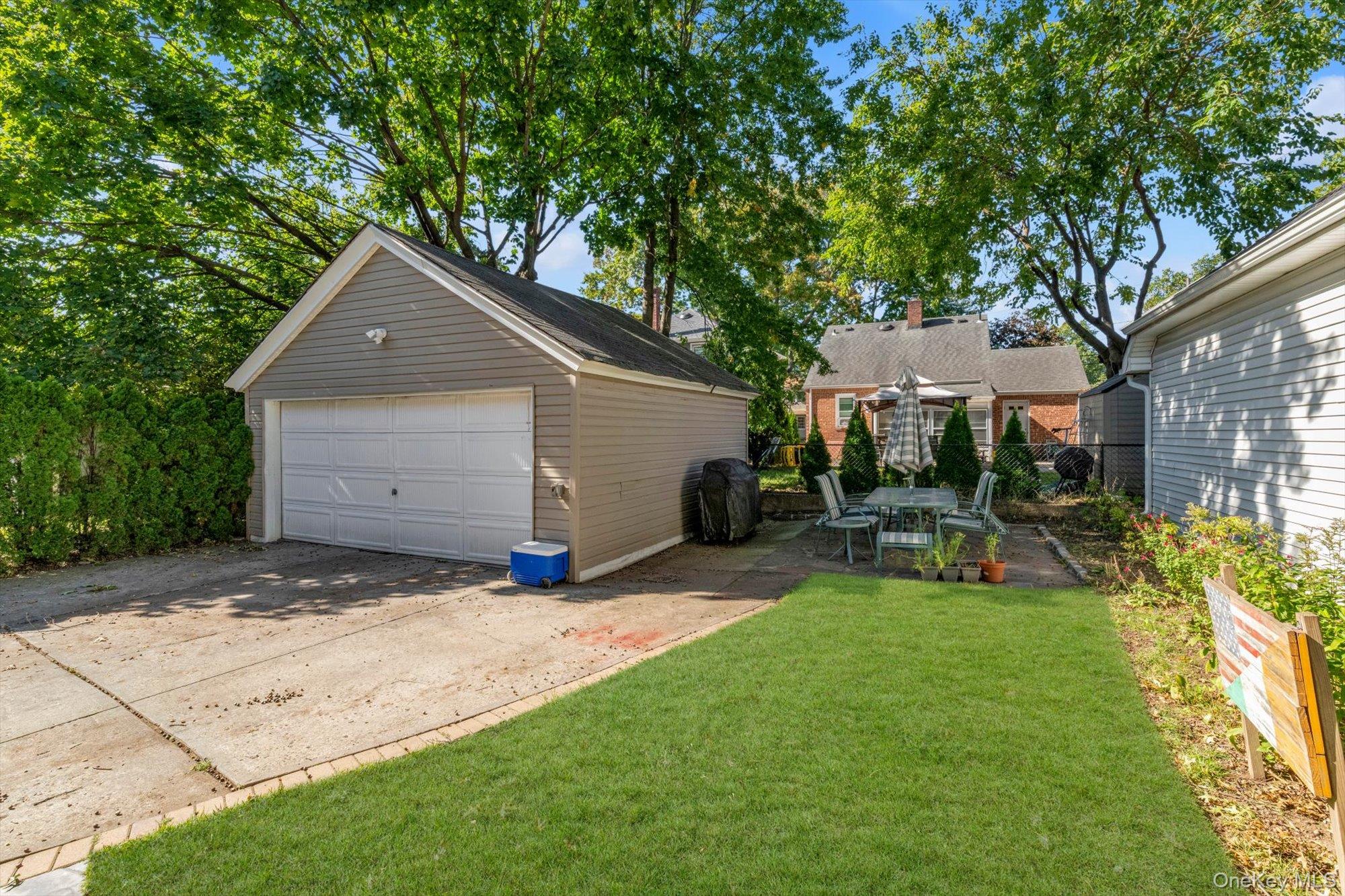 48 Emerson Avenue Property Photo 16