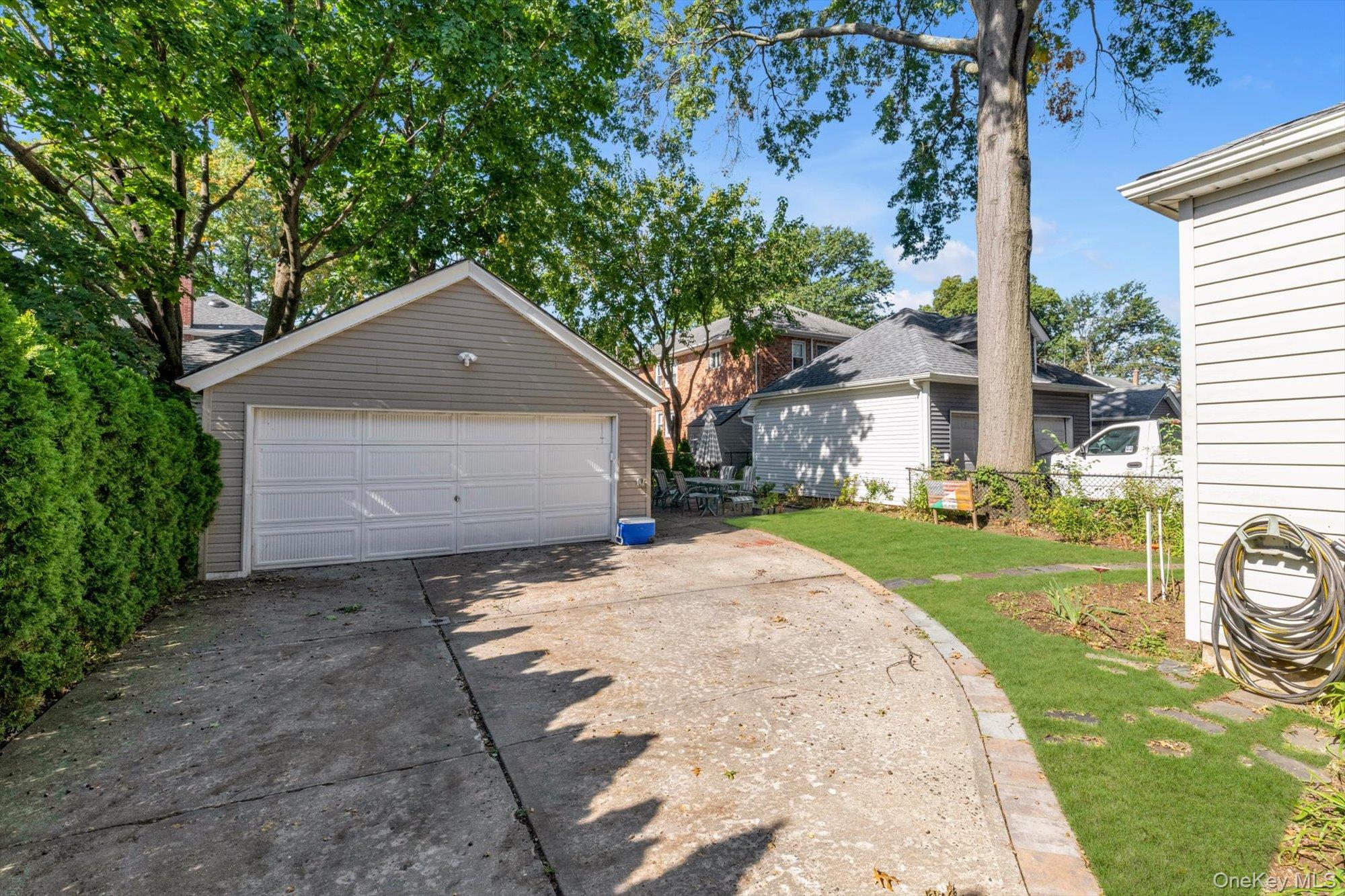 48 Emerson Avenue Property Photo 17