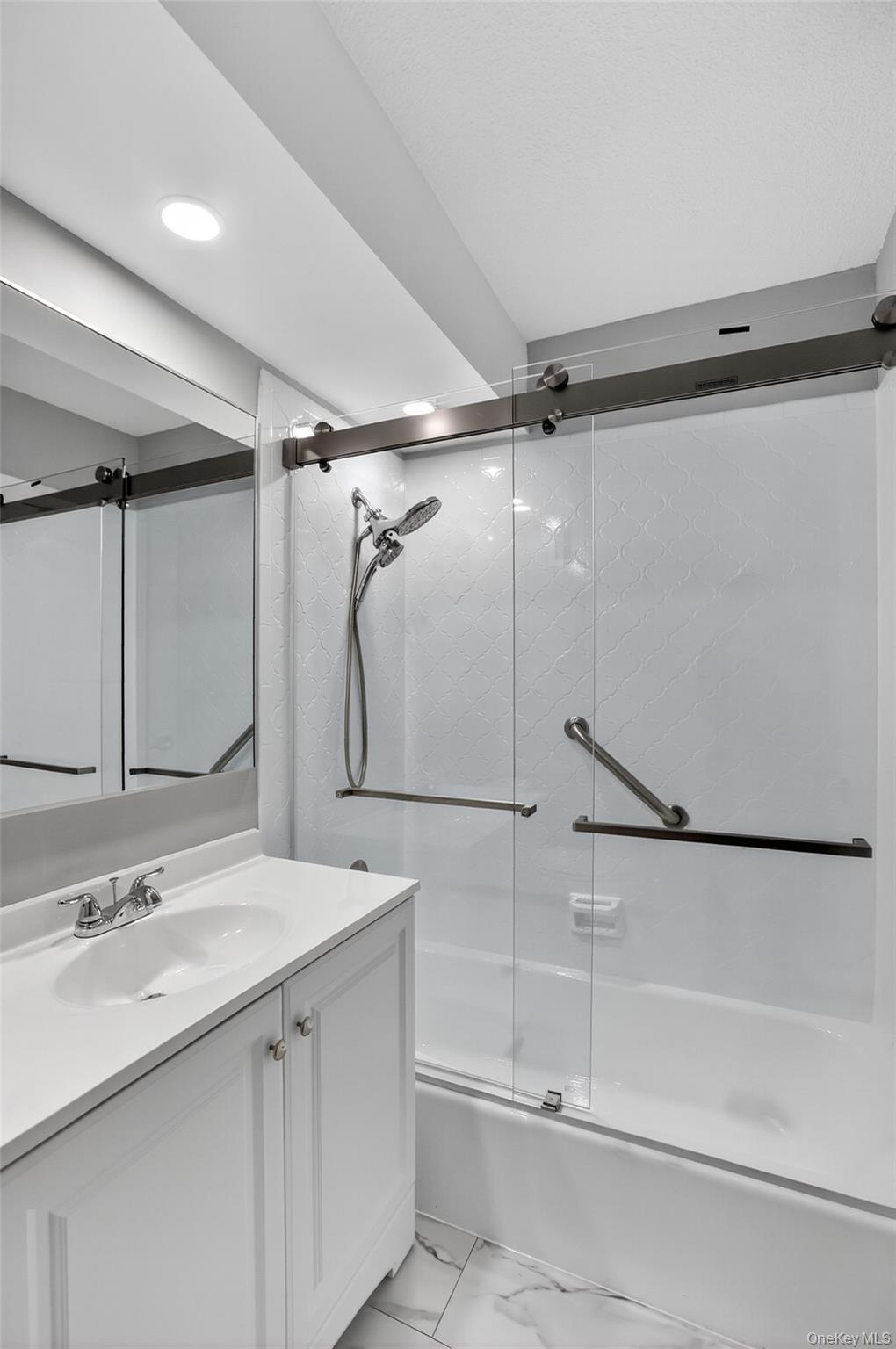 15 Stewart Place 3a Property Photo 12