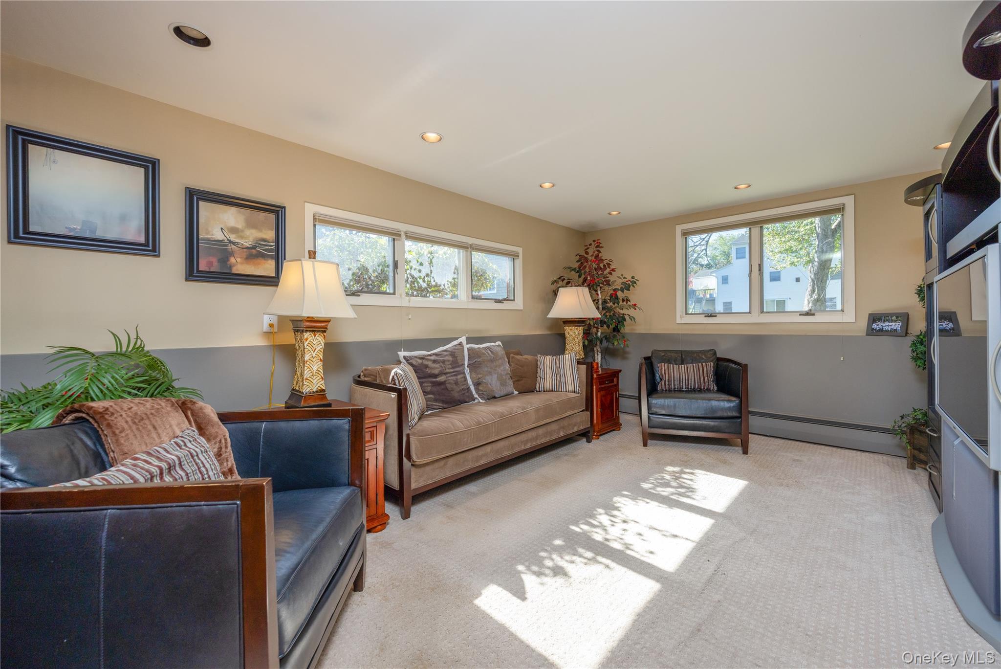 5 Gurnee Drive Property Photo 15