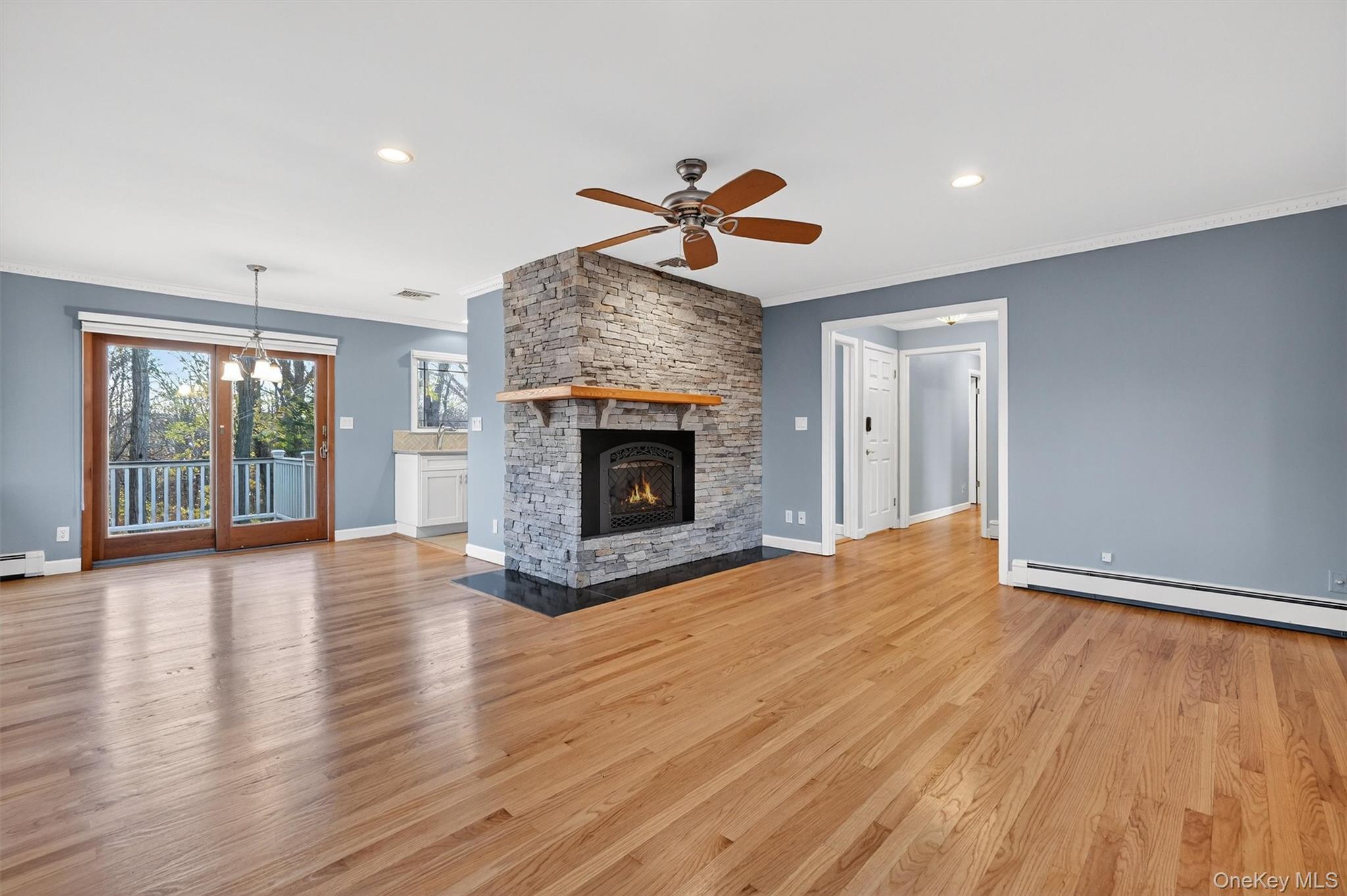 350 Spring Street Property Photo 10