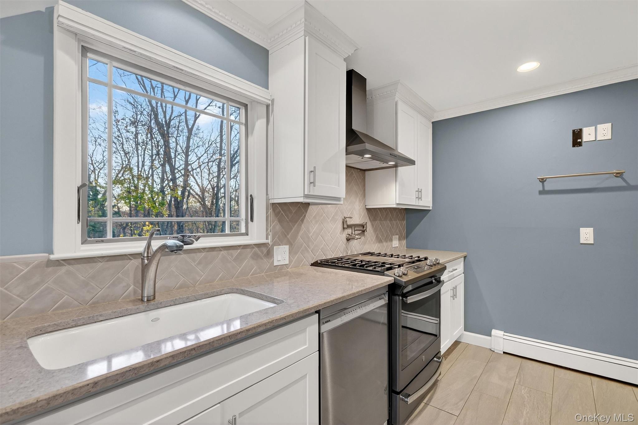350 Spring Street Property Photo 17