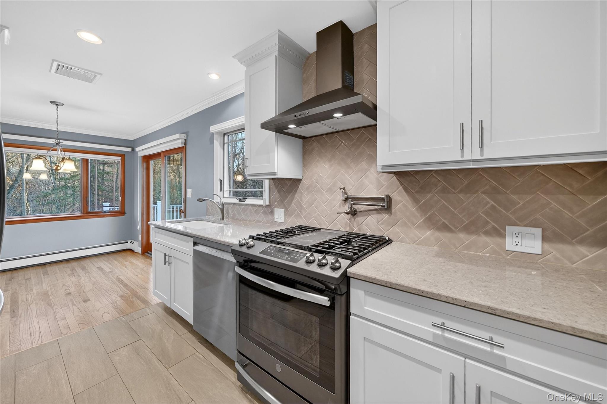 350 Spring Street Property Photo 18