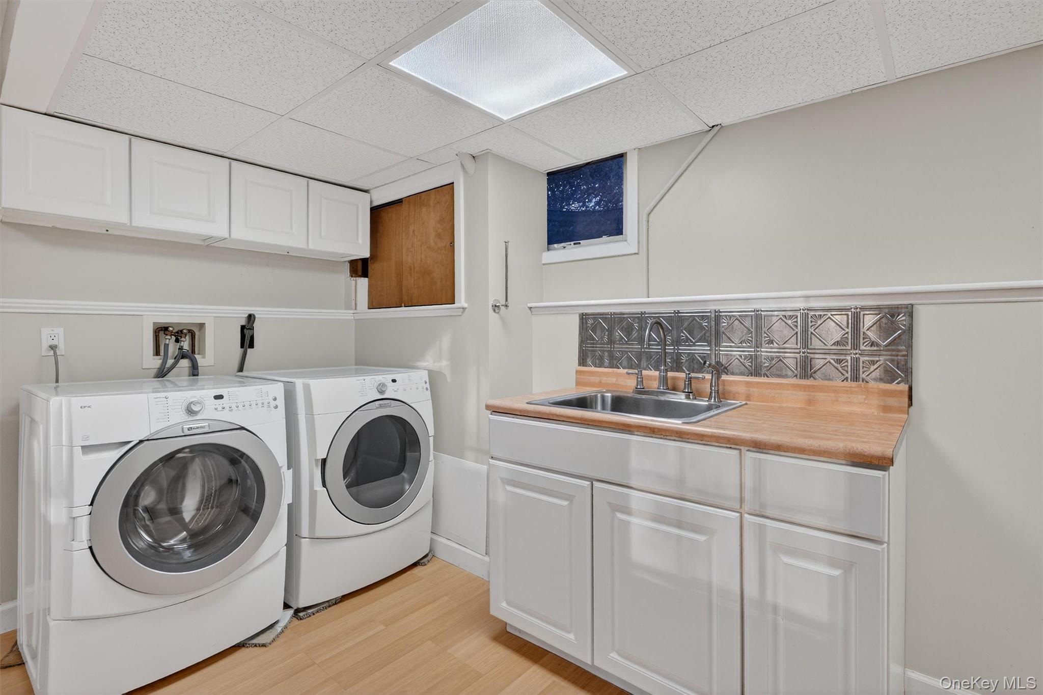 350 Spring Street Property Photo 32